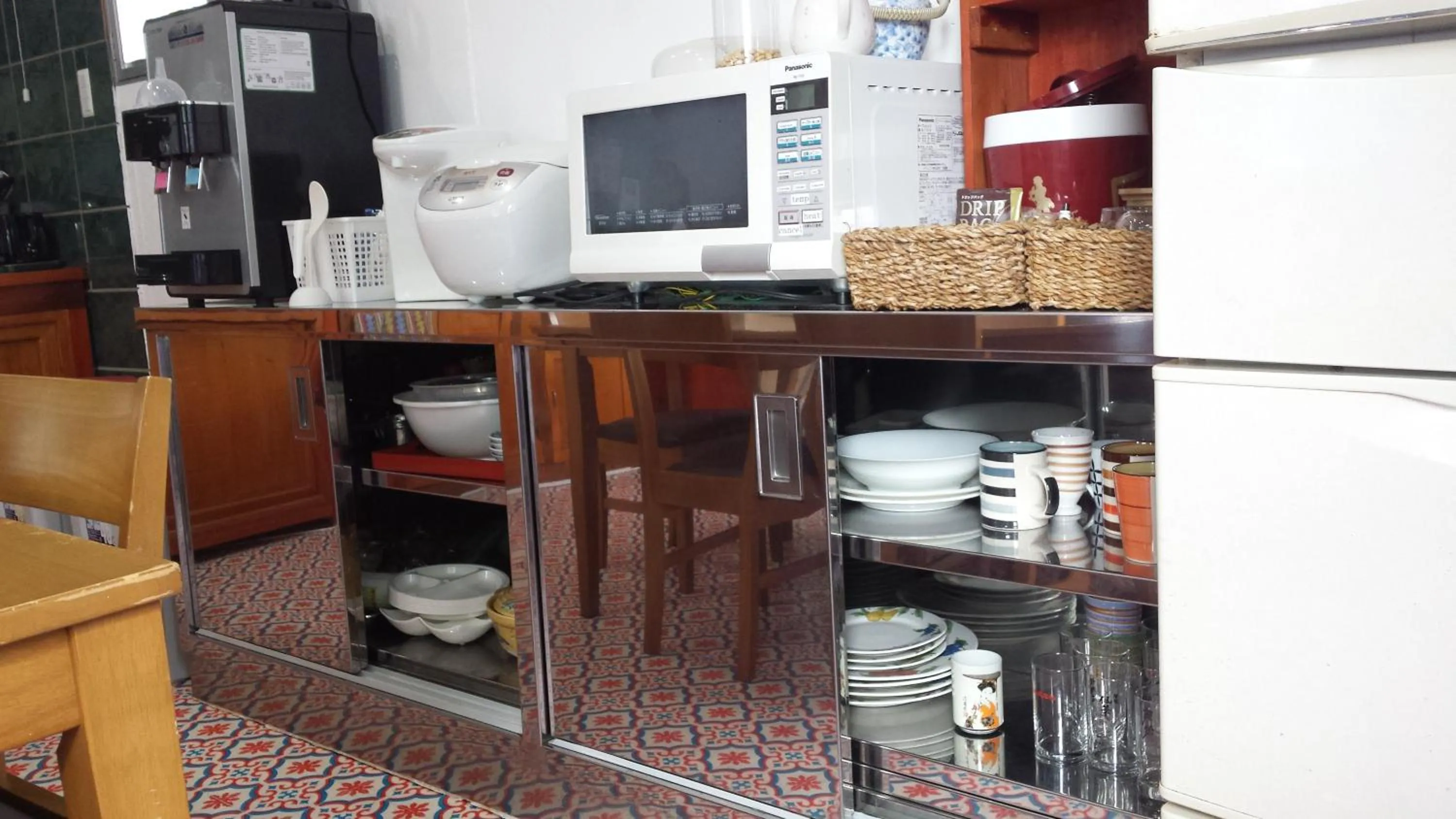 Holiday House Ryukyu-an "MUSIC HOSTEL"