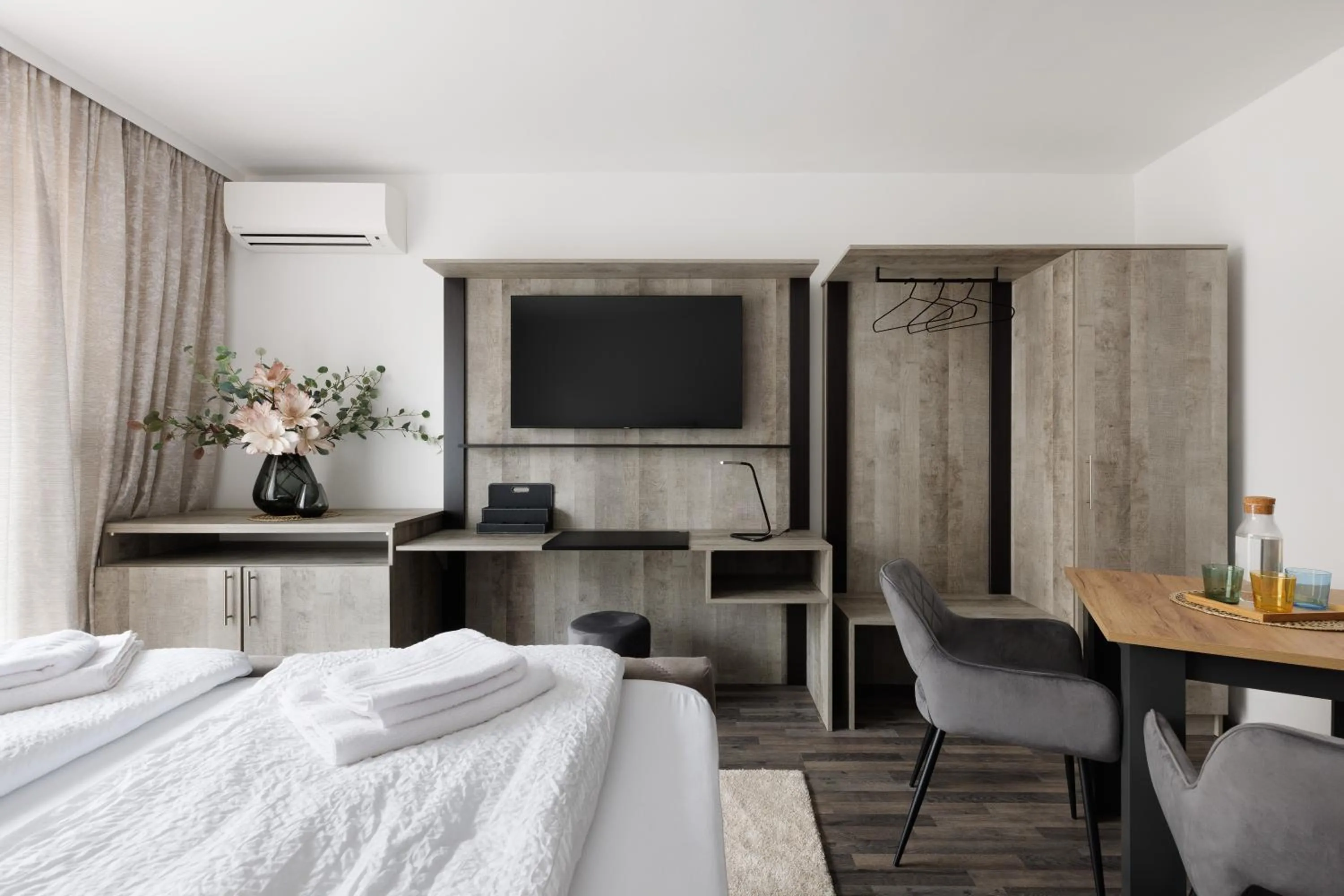 Bed in NEU! Apartment mit Klimaanlage, nahe Hauptbahnhof