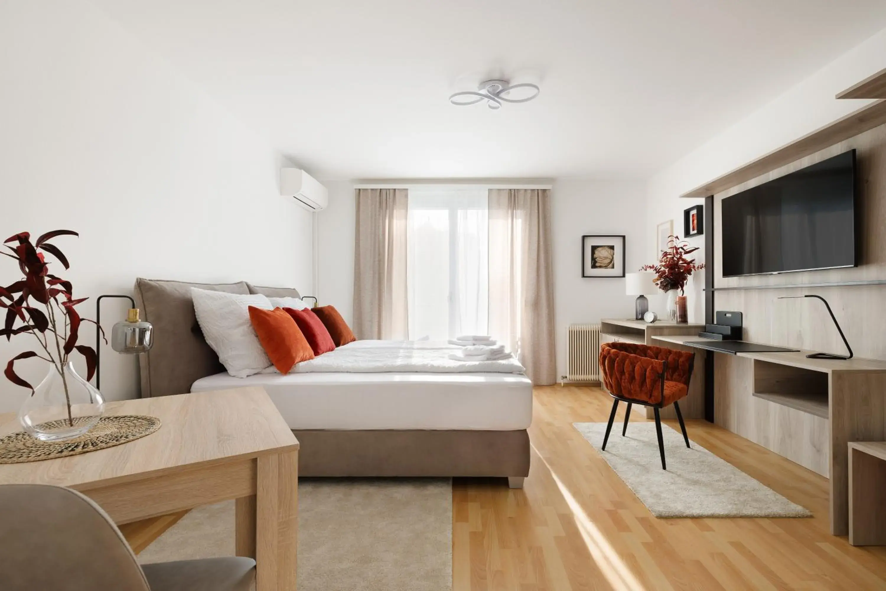 NEU! Apartment mit Klimaanlage, nahe Hauptbahnhof NEU! Apartment mit Klimaanlage, nahe Hauptbahnhof
