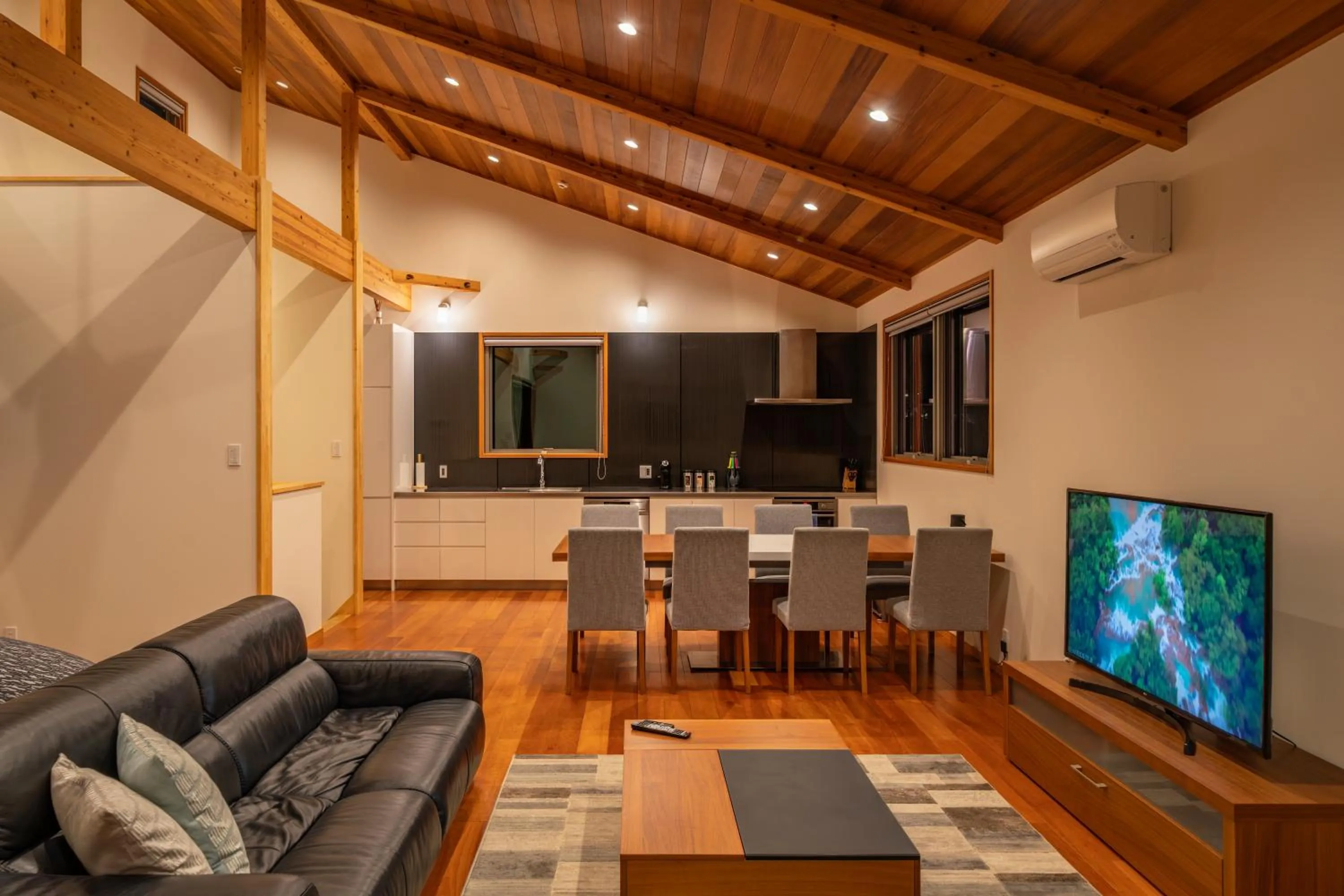 TV and multimedia in Bluebird Chalets by The Hakuba Collection