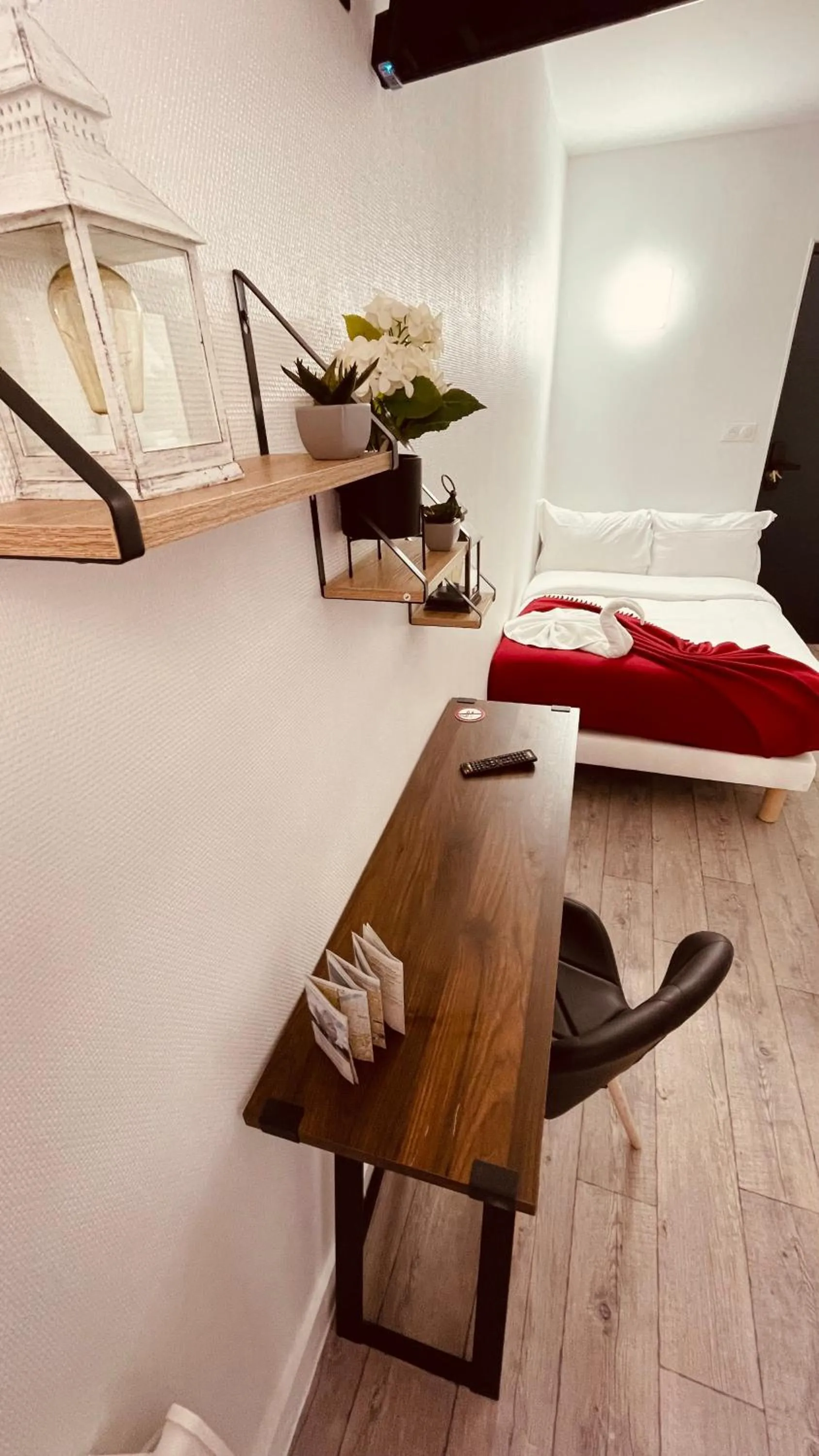 HOTEL LOUVAIN