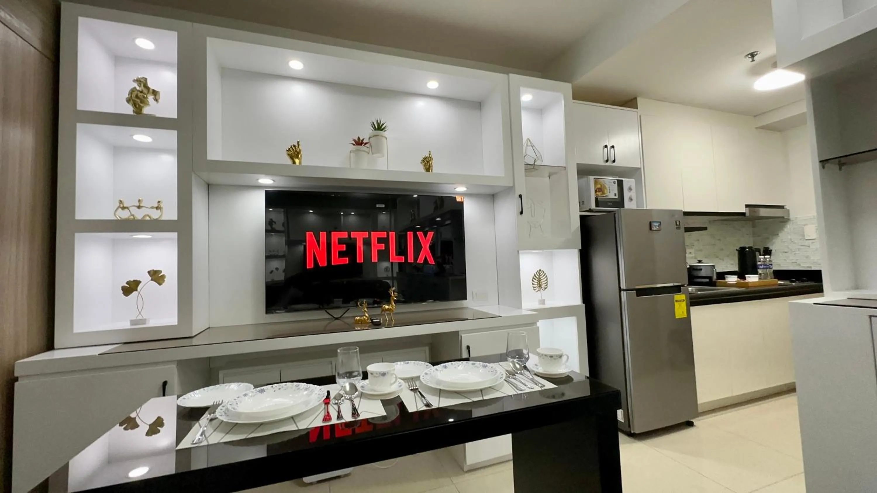 Cozy Condo near Mall of Asia
