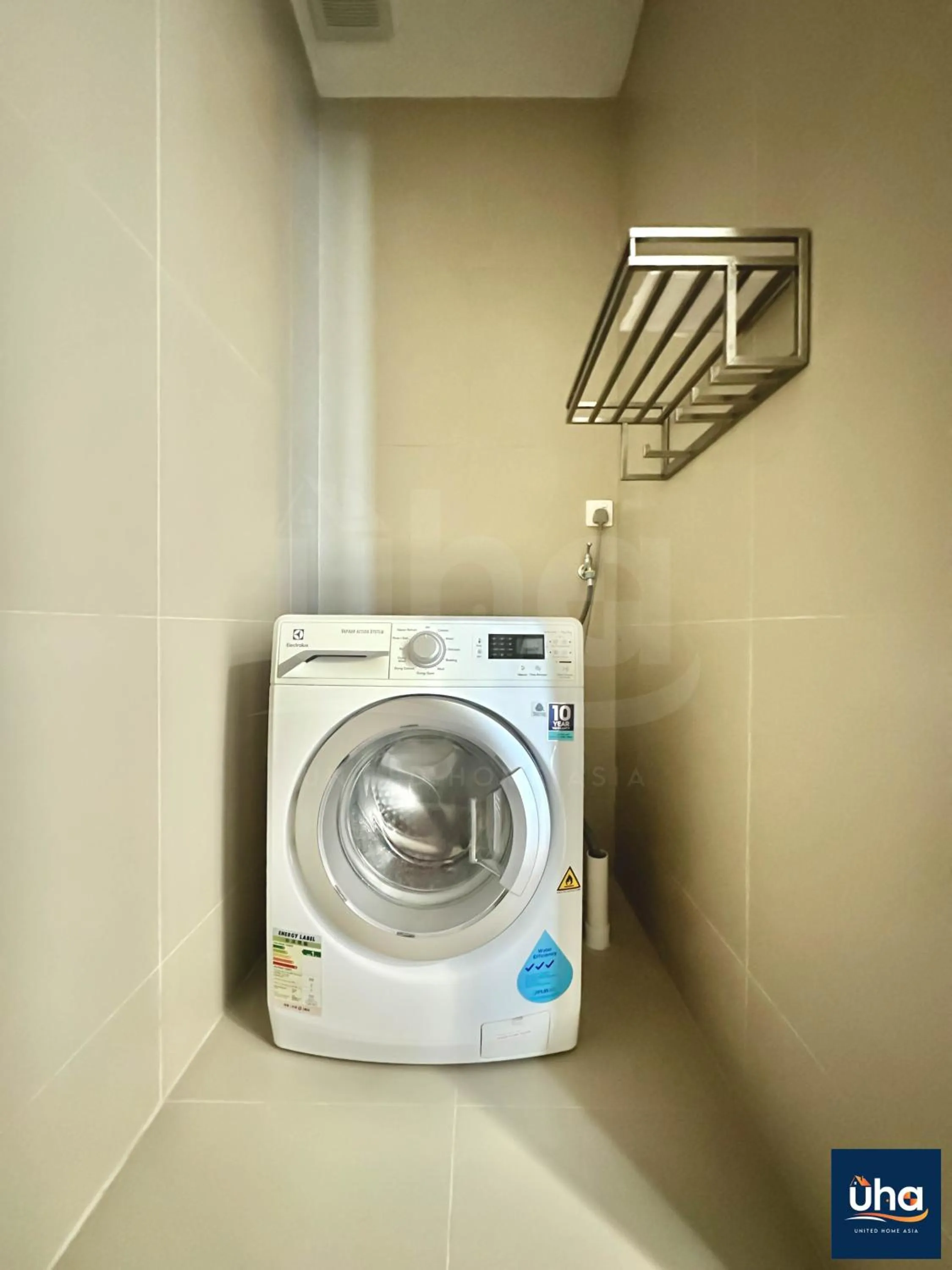 Pine Tree Suites by RR JBcity