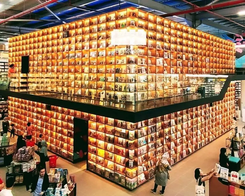 Nearby landmark in Pine Tree Suites by RR JBcity