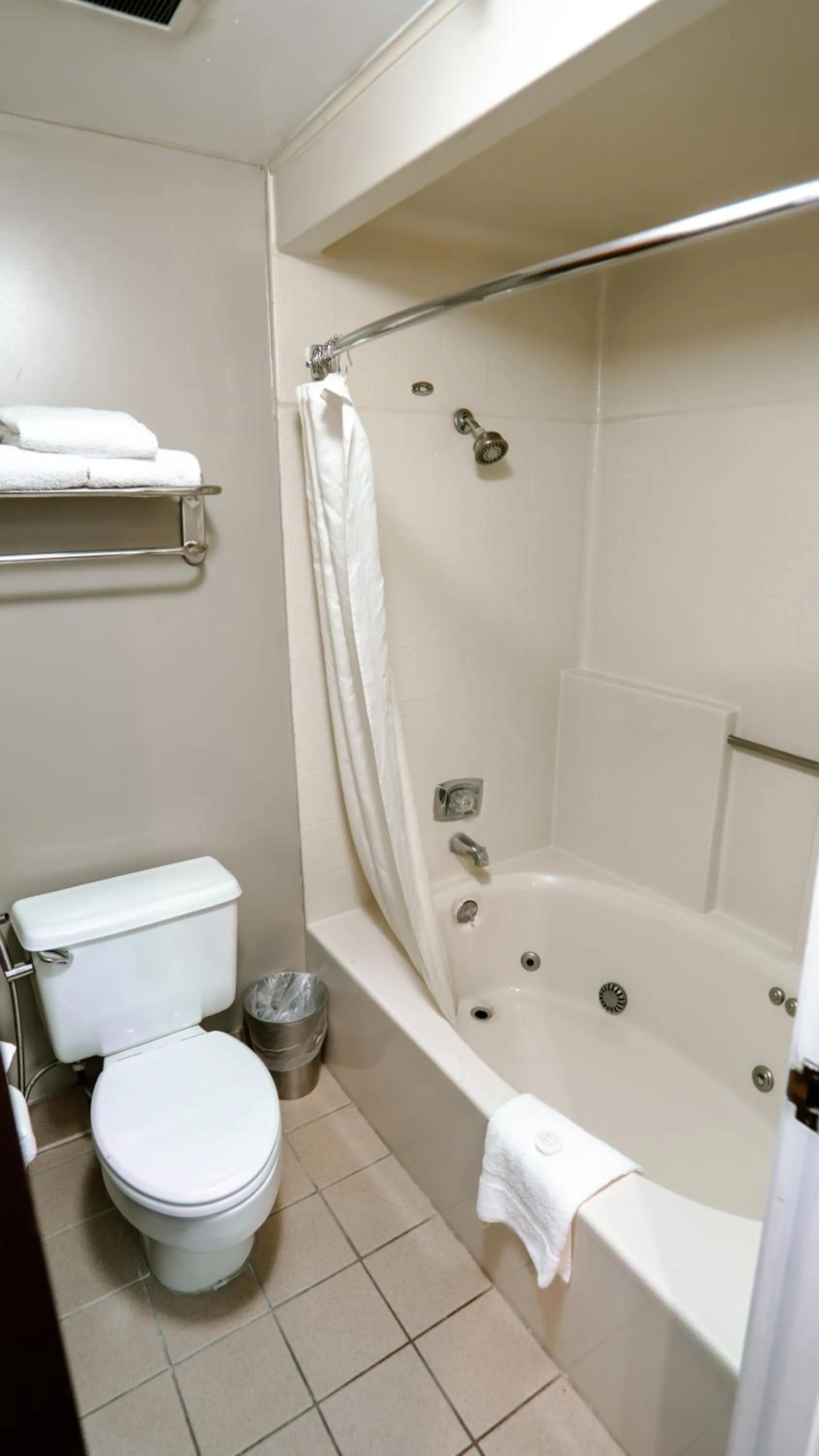 Shower in Motel 6 Victorville, CA - Civic Center - Route 66