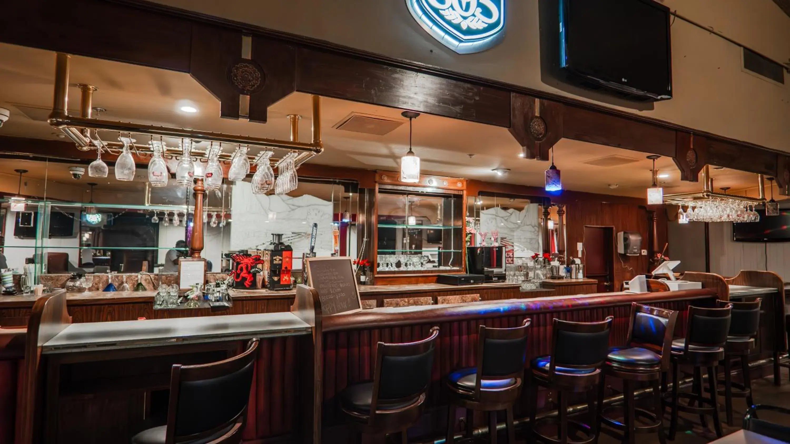 Lounge or bar in G T Hotels Inn & Suites Extended Stay Lounge or bar in G T Hotels Inn & Suites Extended Stay
