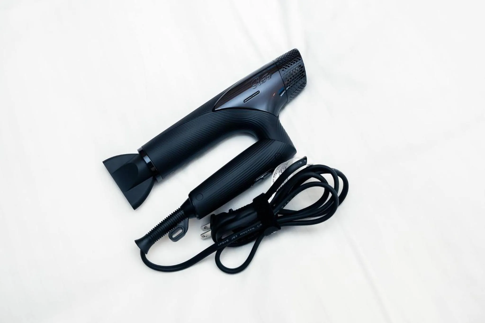 hair dryier in BLANC FUJI