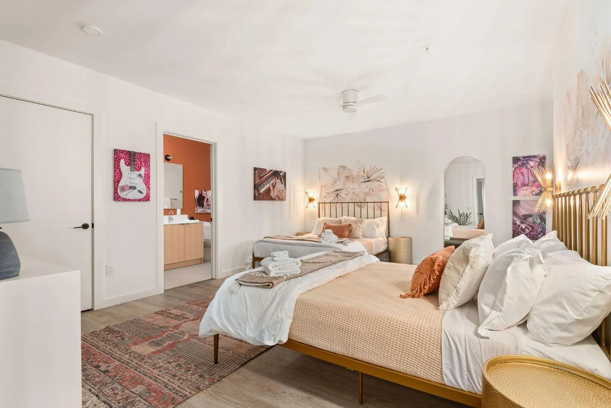Bedroom, Bed in Hyve