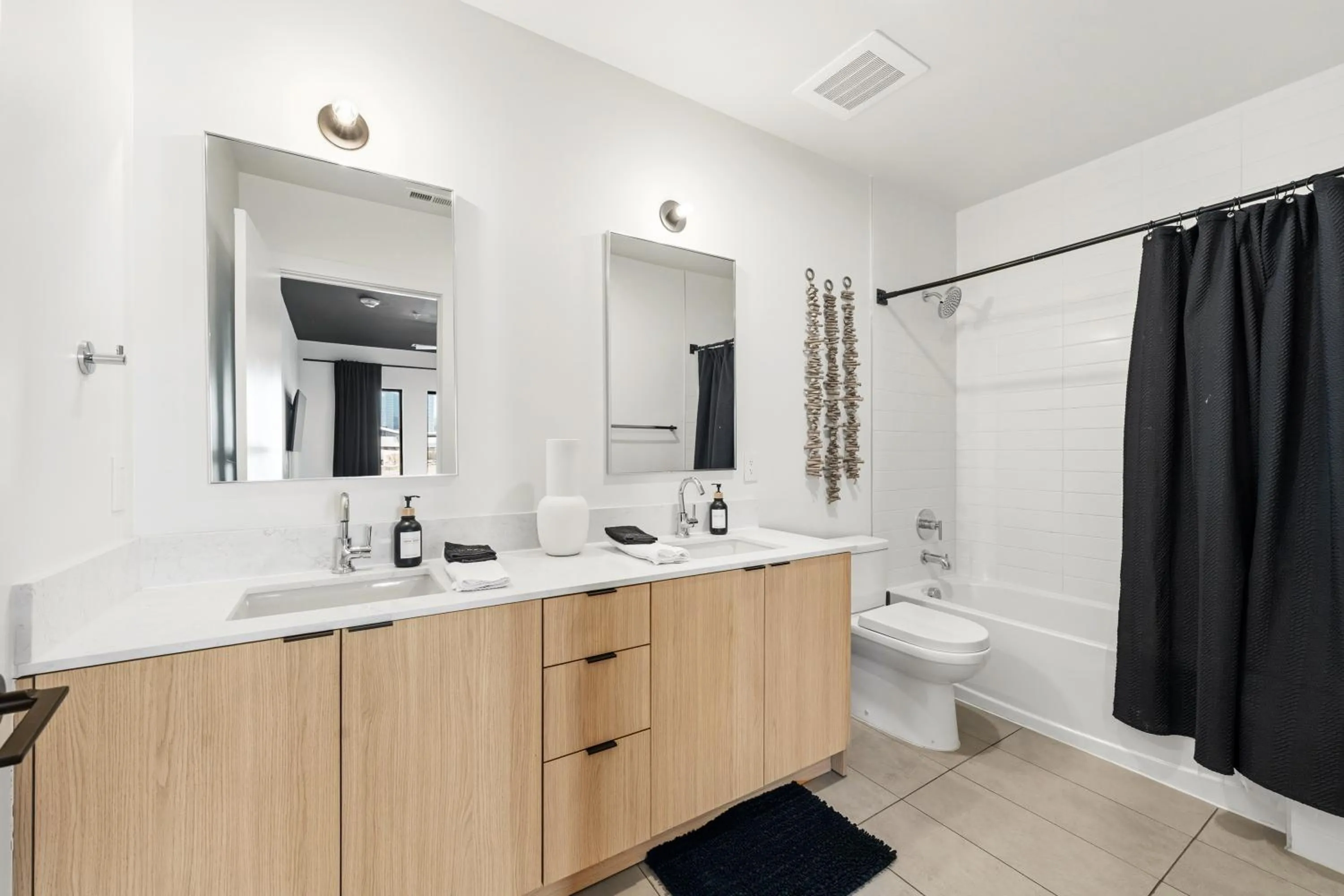 Bathroom in Hyve