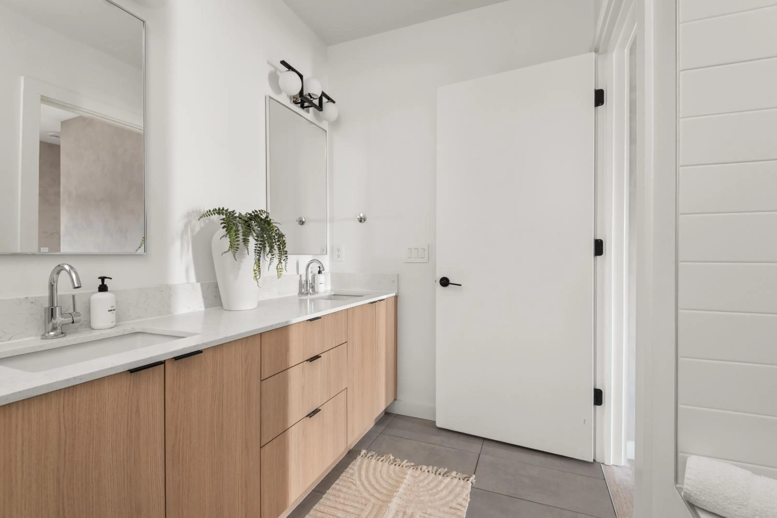 Bathroom in Hyve