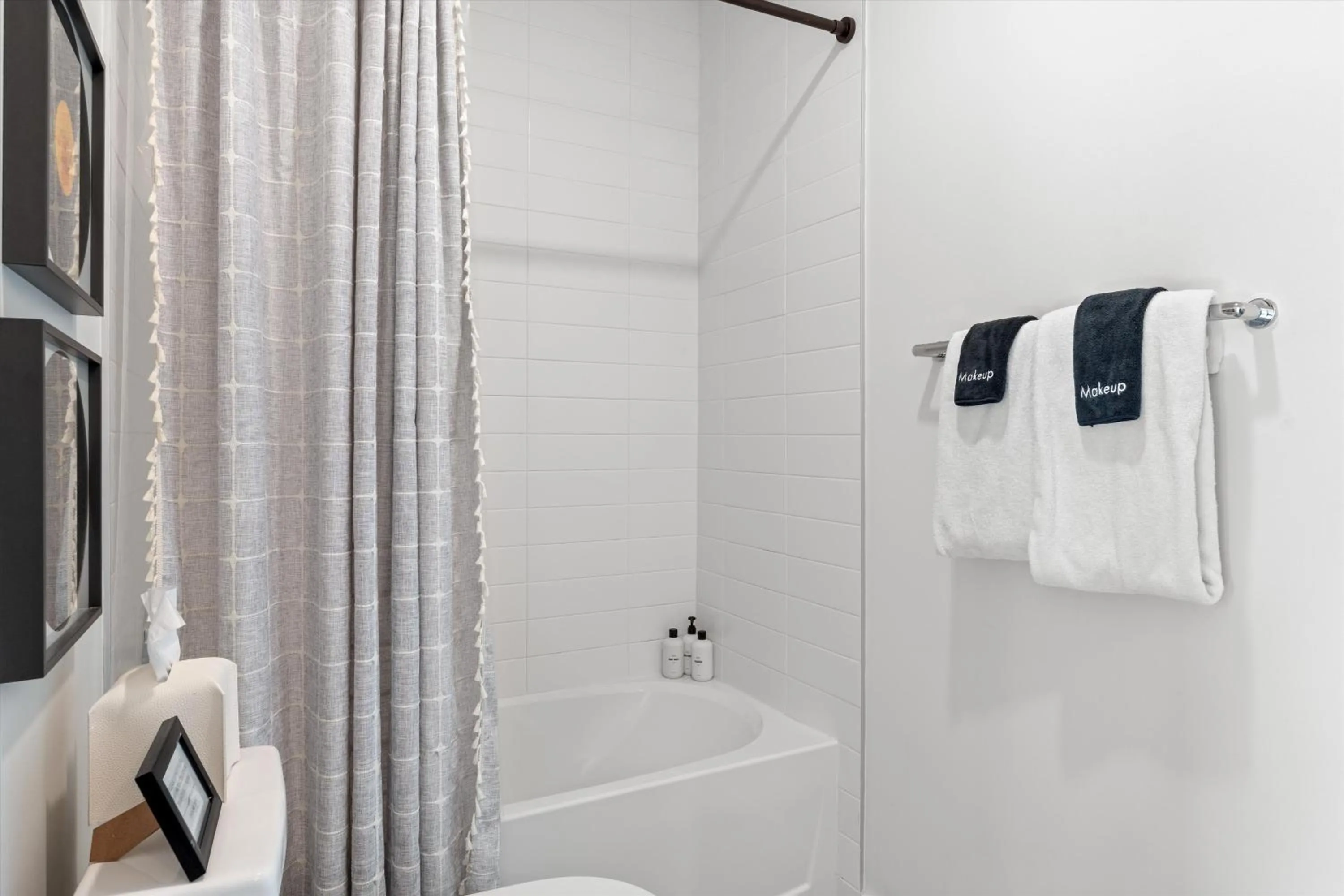 Shower in Hyve