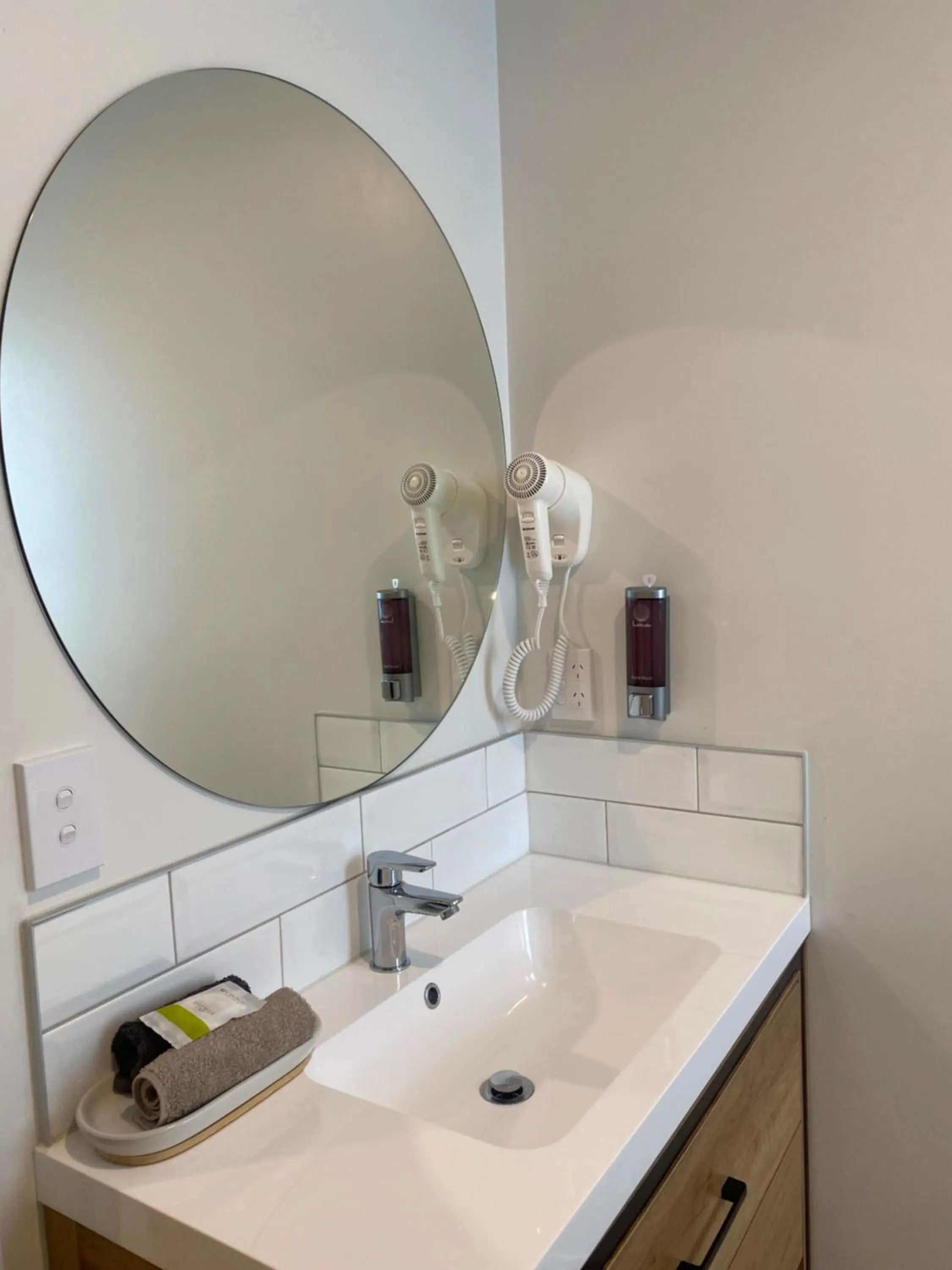 Bathroom in Norton Motel