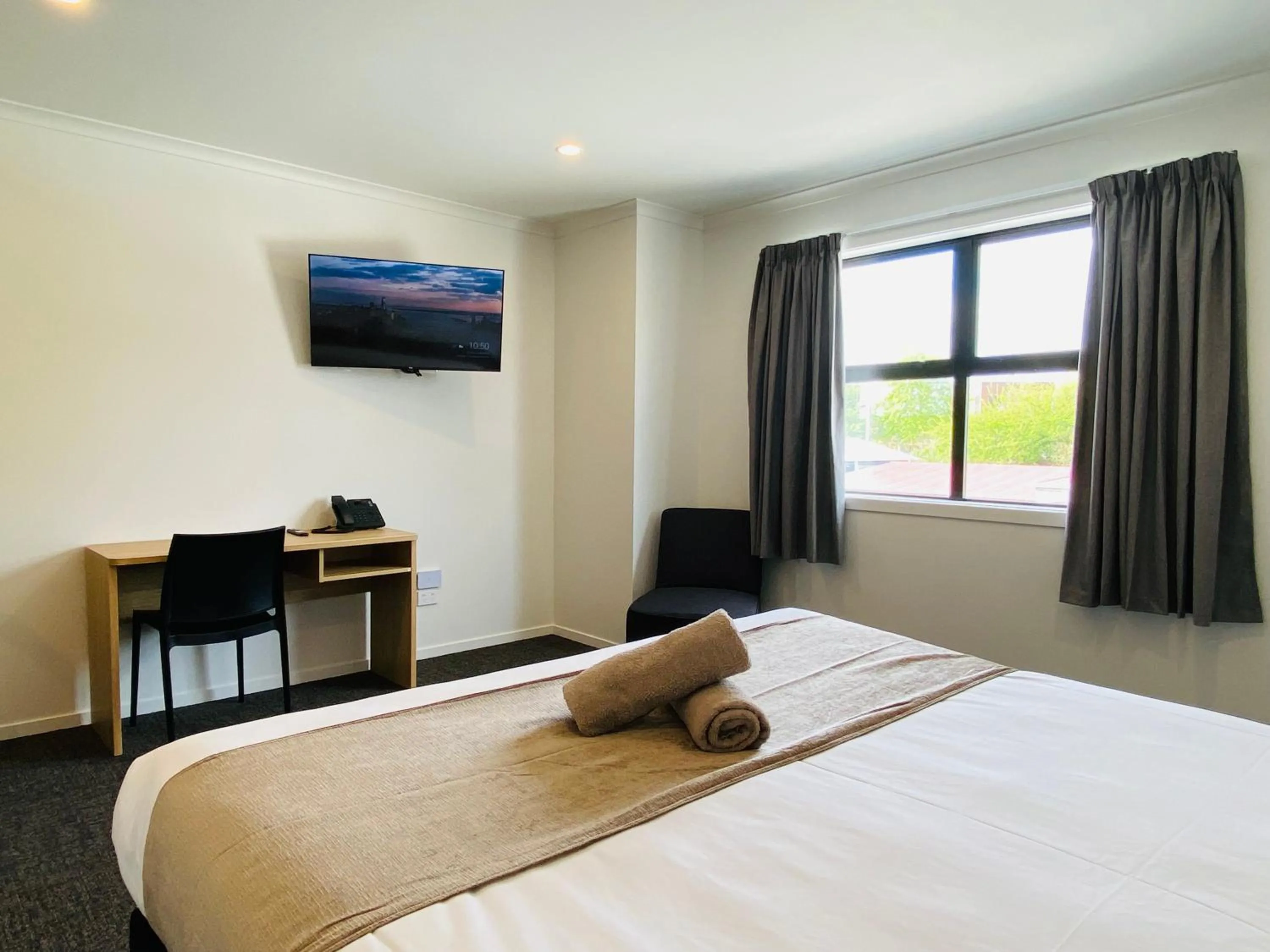 TV and multimedia, Bed in Norton Motel