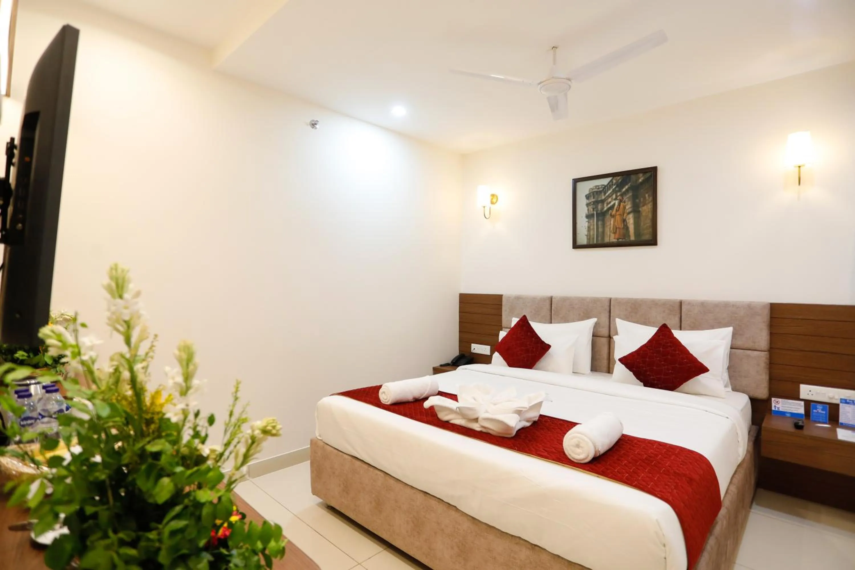 Bedroom, Bed in Hotel Dolphin International