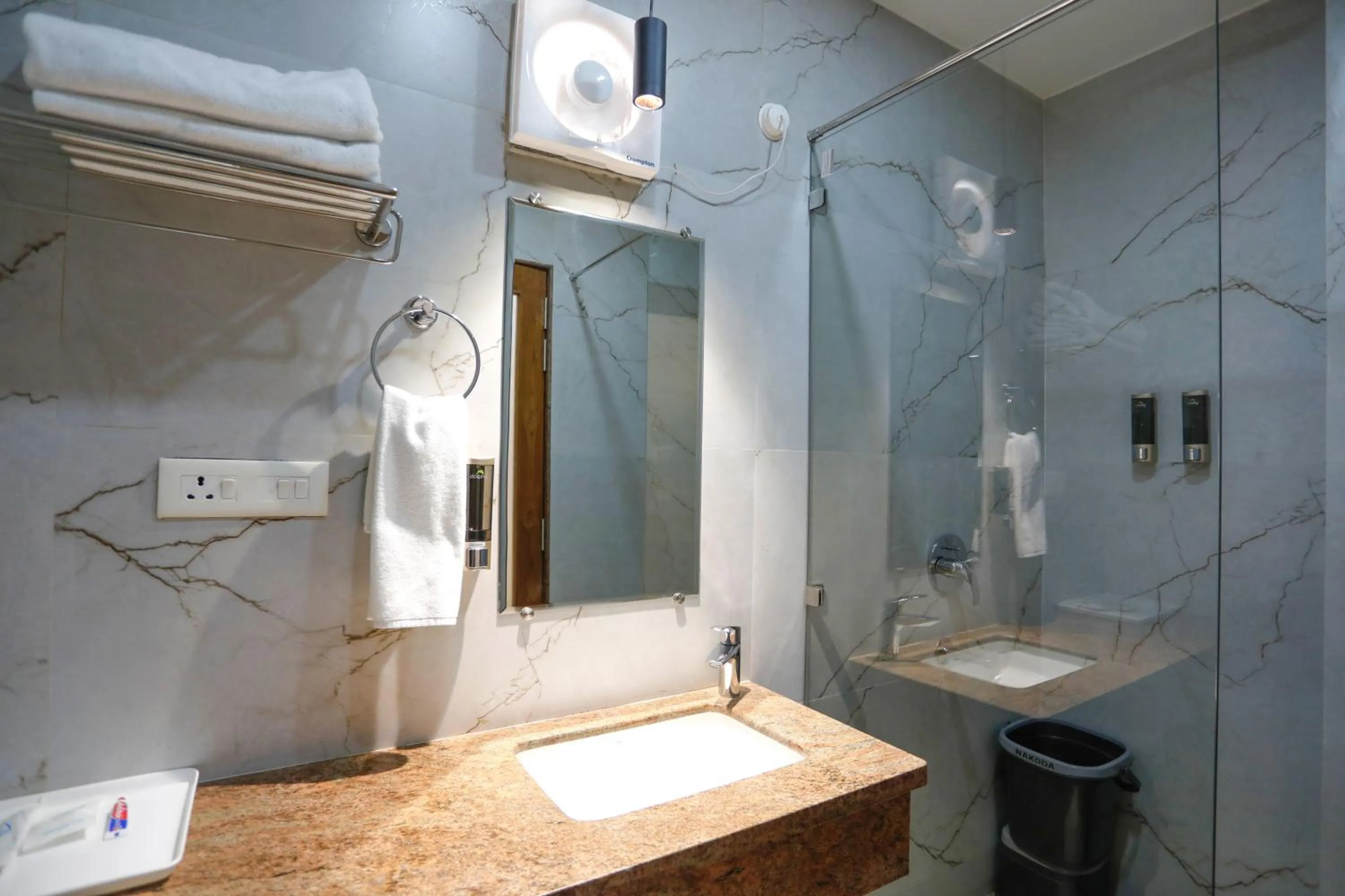 Bathroom in Hotel Dolphin International