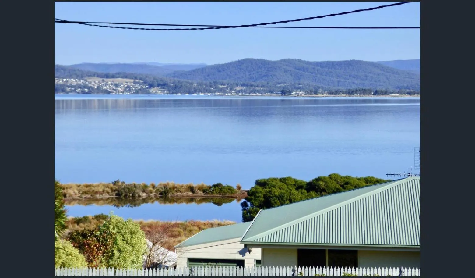 Kiama Cottage beside the Bay