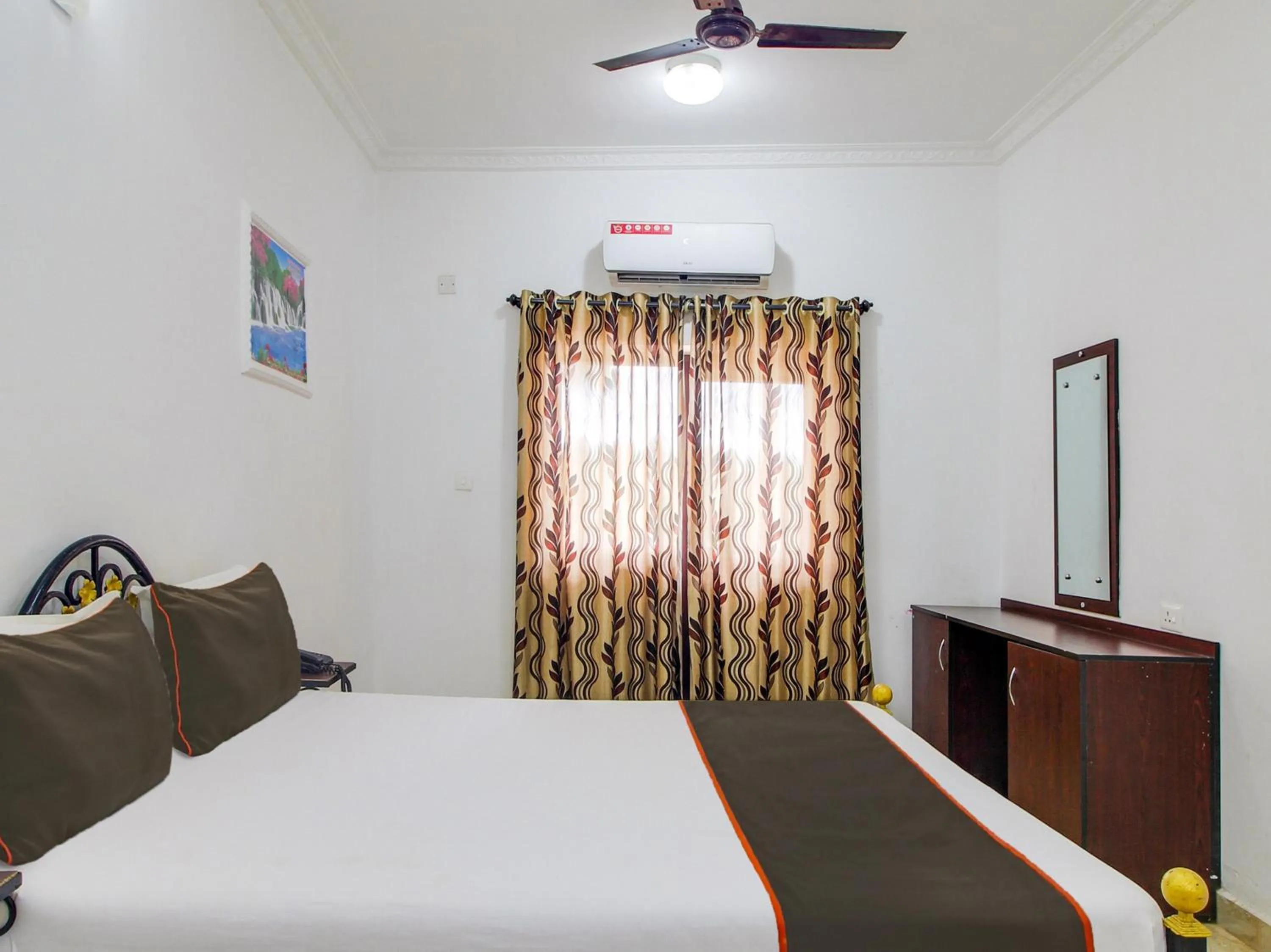 Bedroom, Bed in Collection O Maizons Lakeview Resort