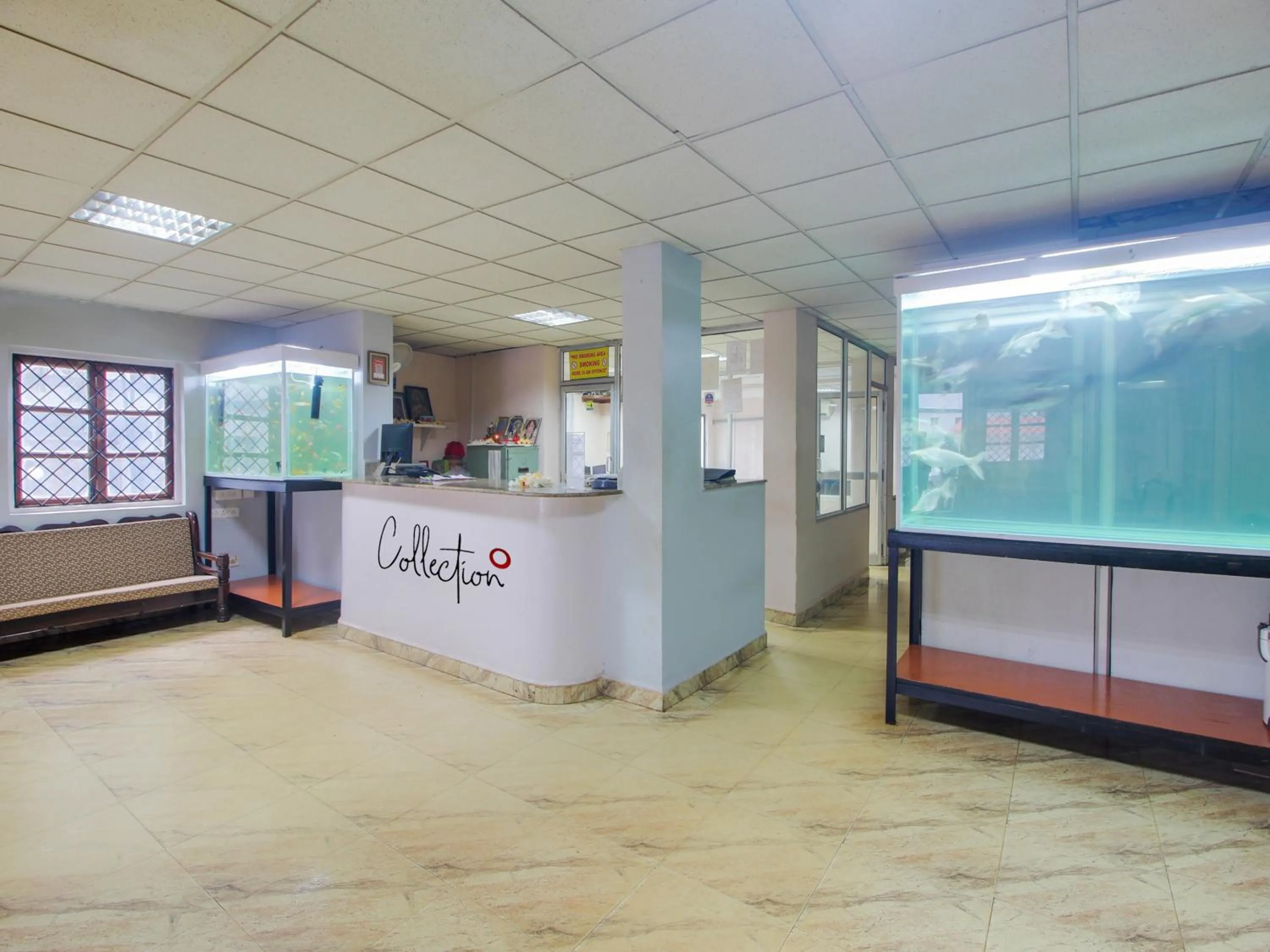 Lobby or reception in Collection O Maizons Lakeview Resort