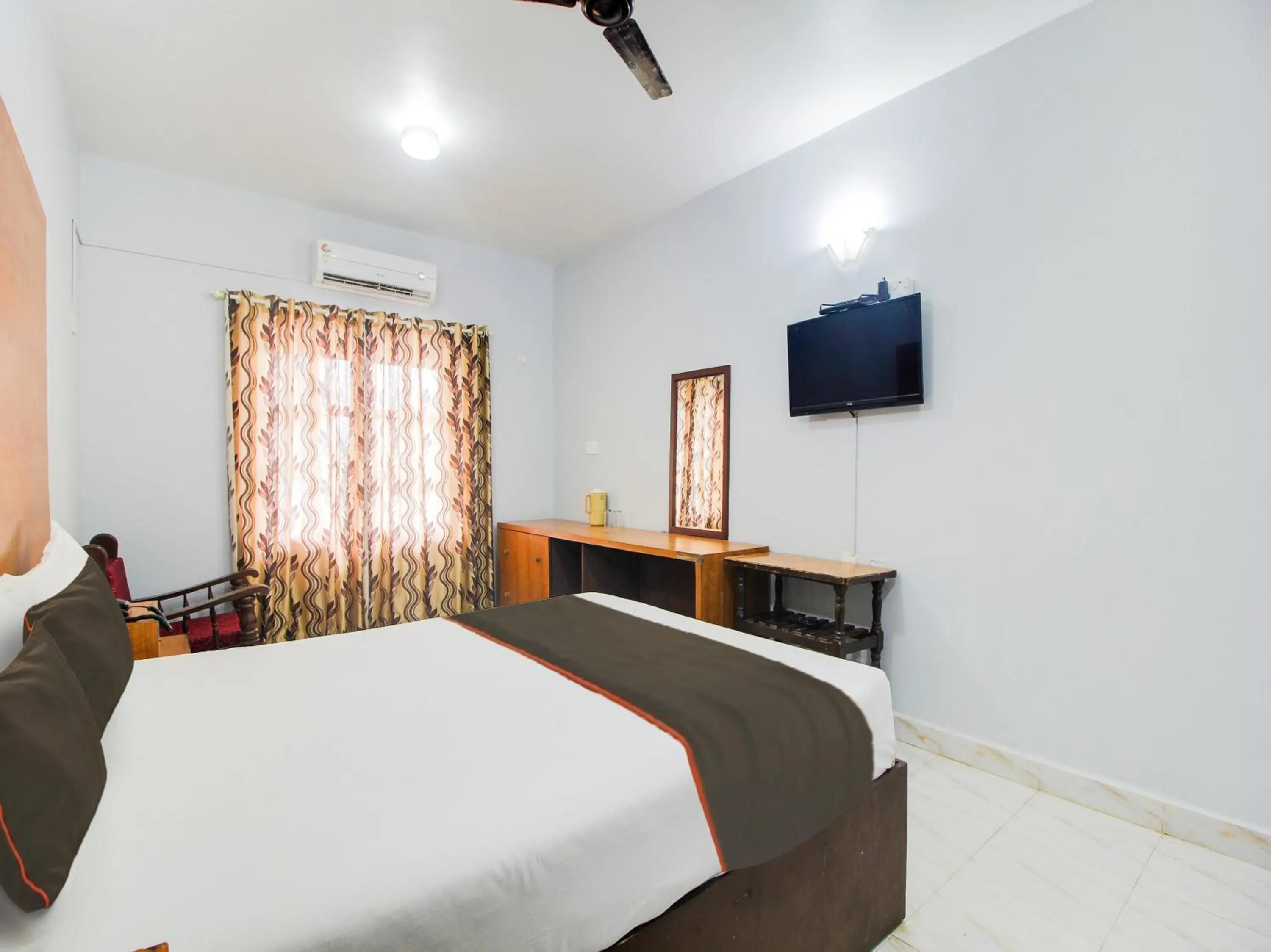 Bedroom, Bed in Collection O Maizons Lakeview Resort