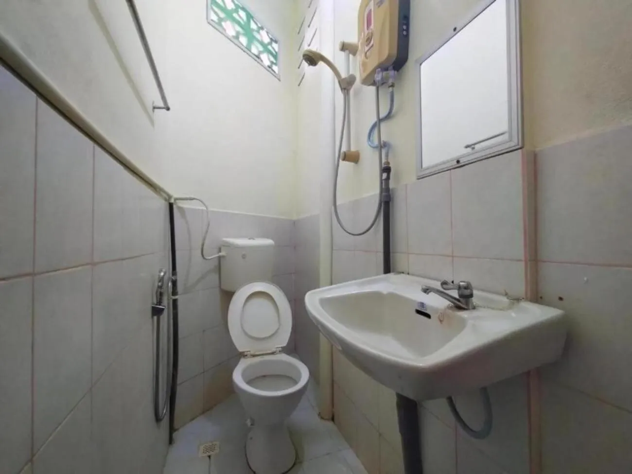 Bathroom in Rz Gold Hotel Official Account