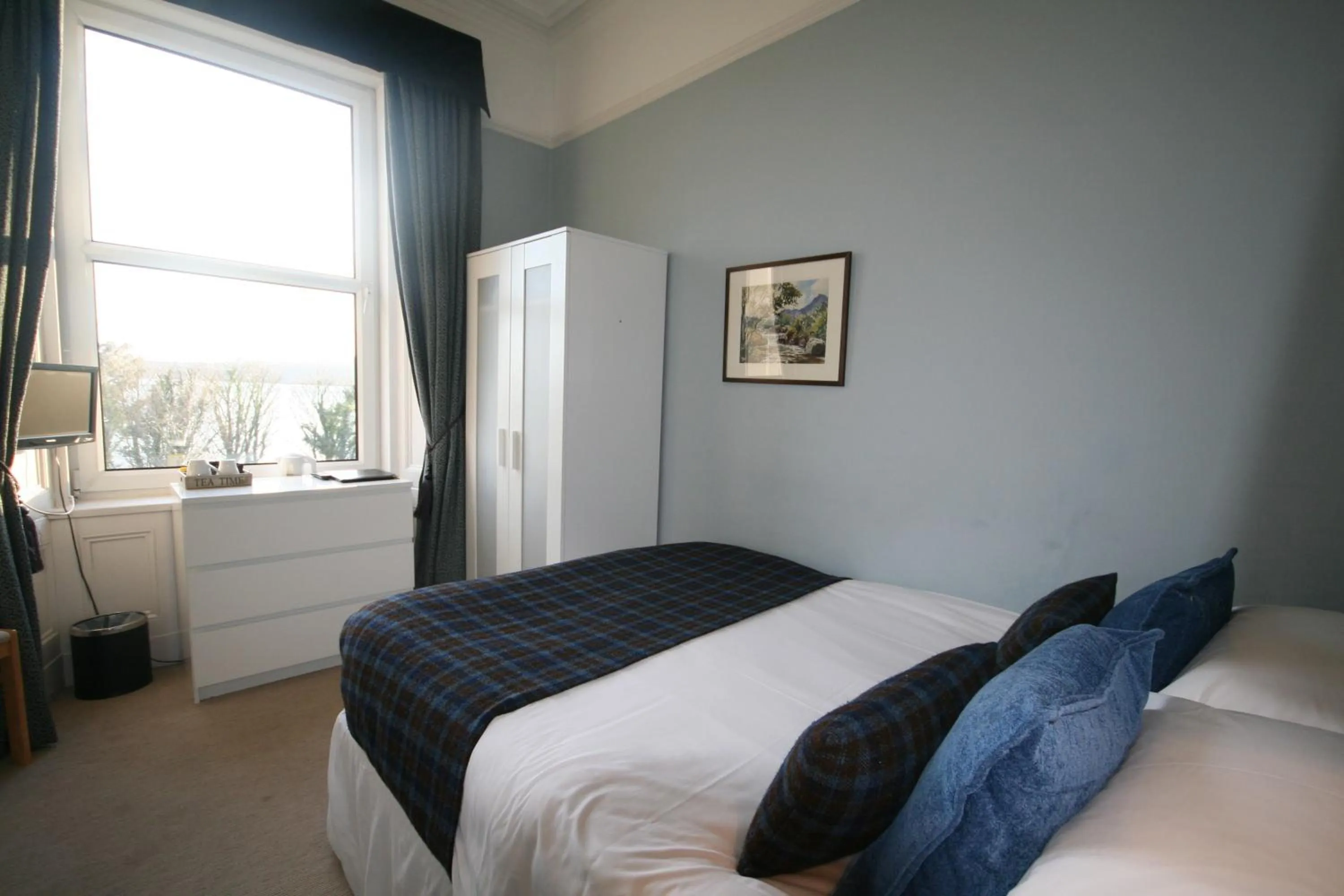 Bed in The Arran Lodge & Arran Sleep Huts