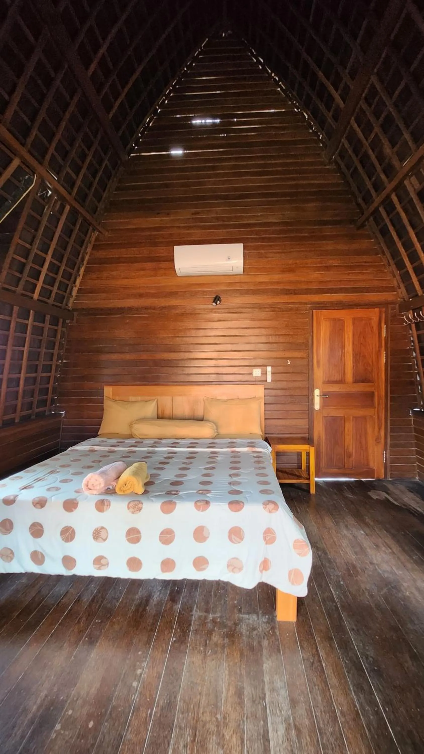 Bedroom, Bed in Suka Beach Bungalow