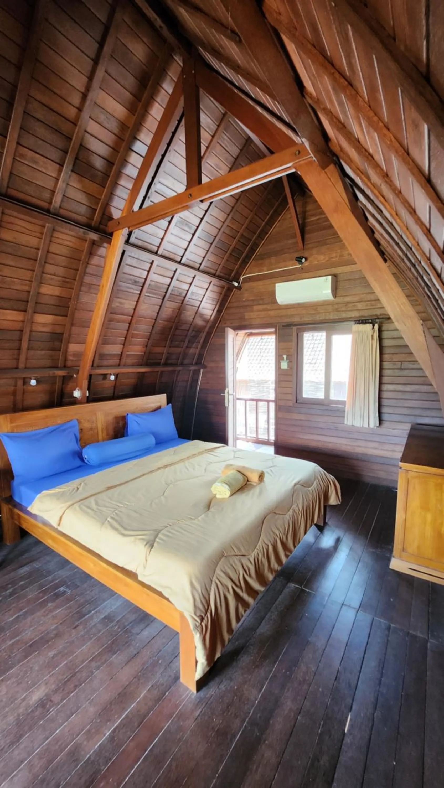 Bedroom, Bed in Suka Beach Bungalow