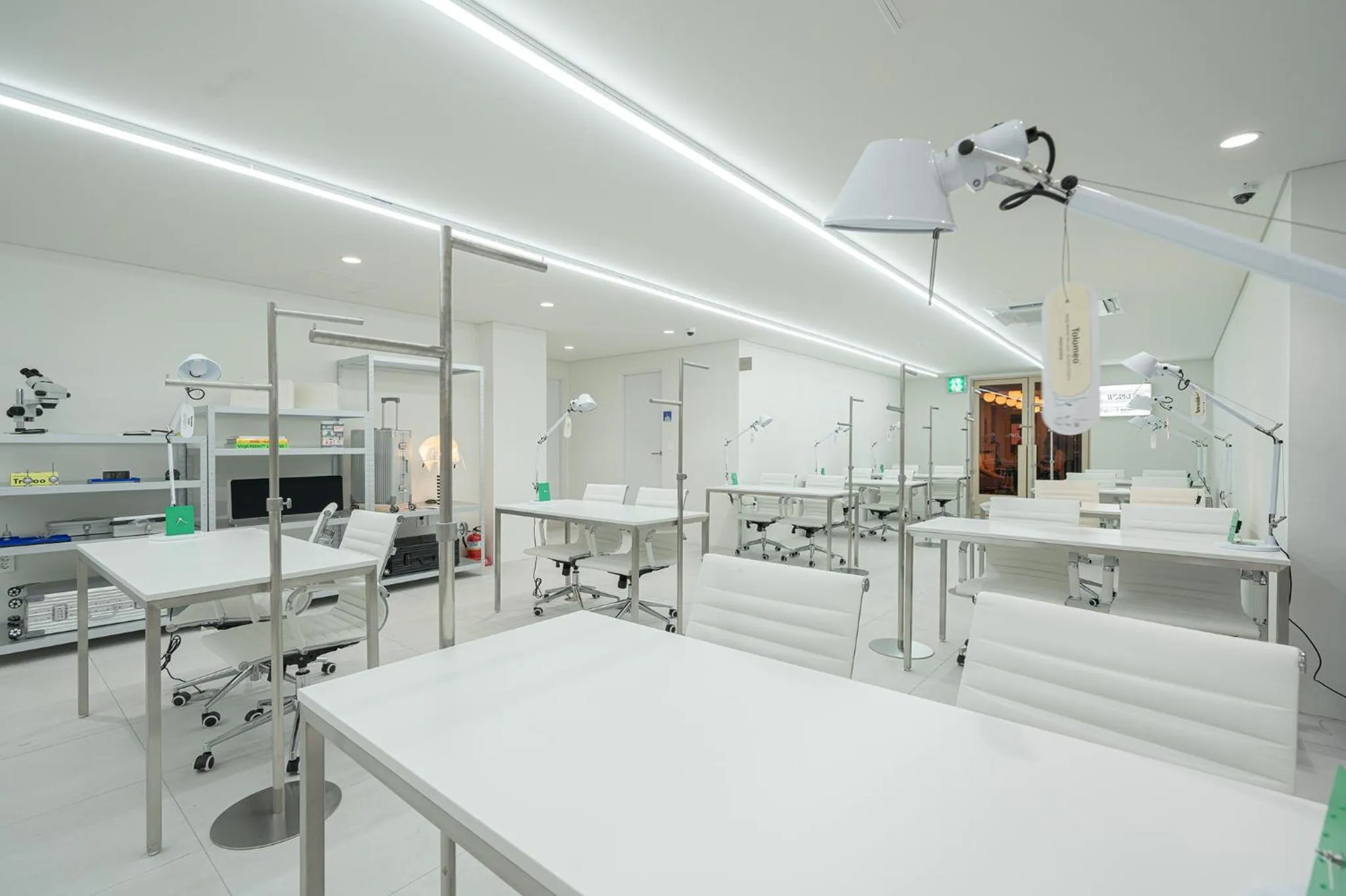 Restaurant/places to eat in Workers Hotel Ansan by Aank