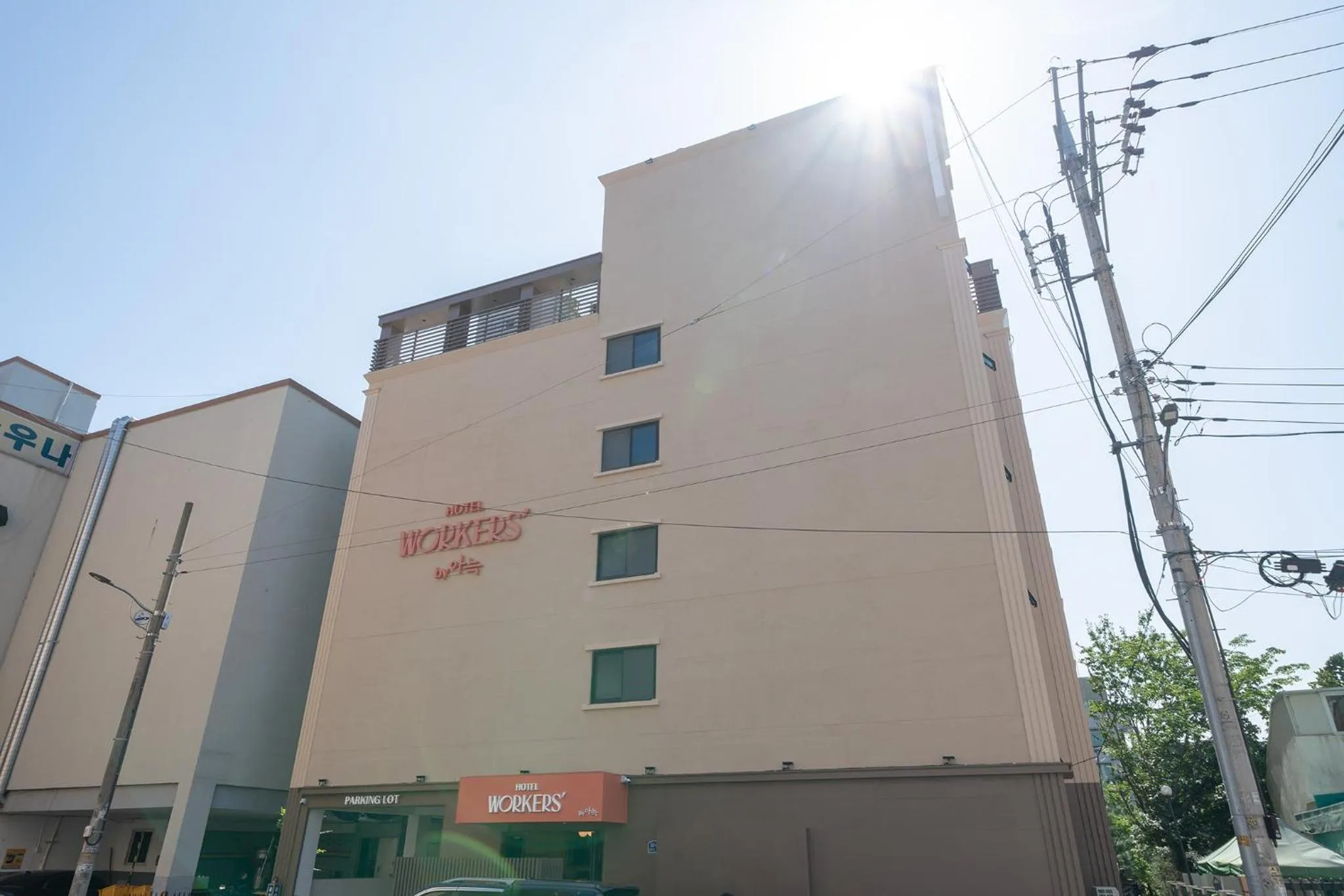 Property building in Workers Hotel Ansan by Aank