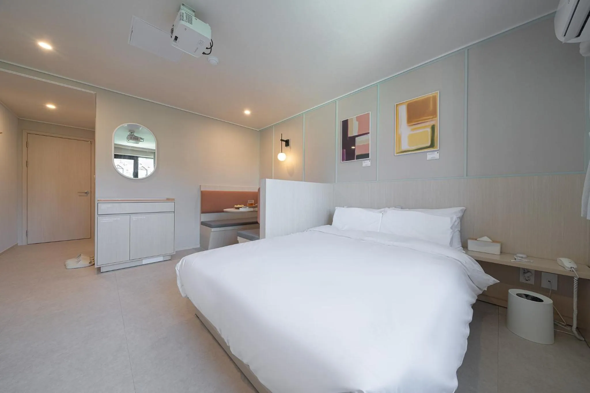 Bed in Workers Hotel Ansan by Aank