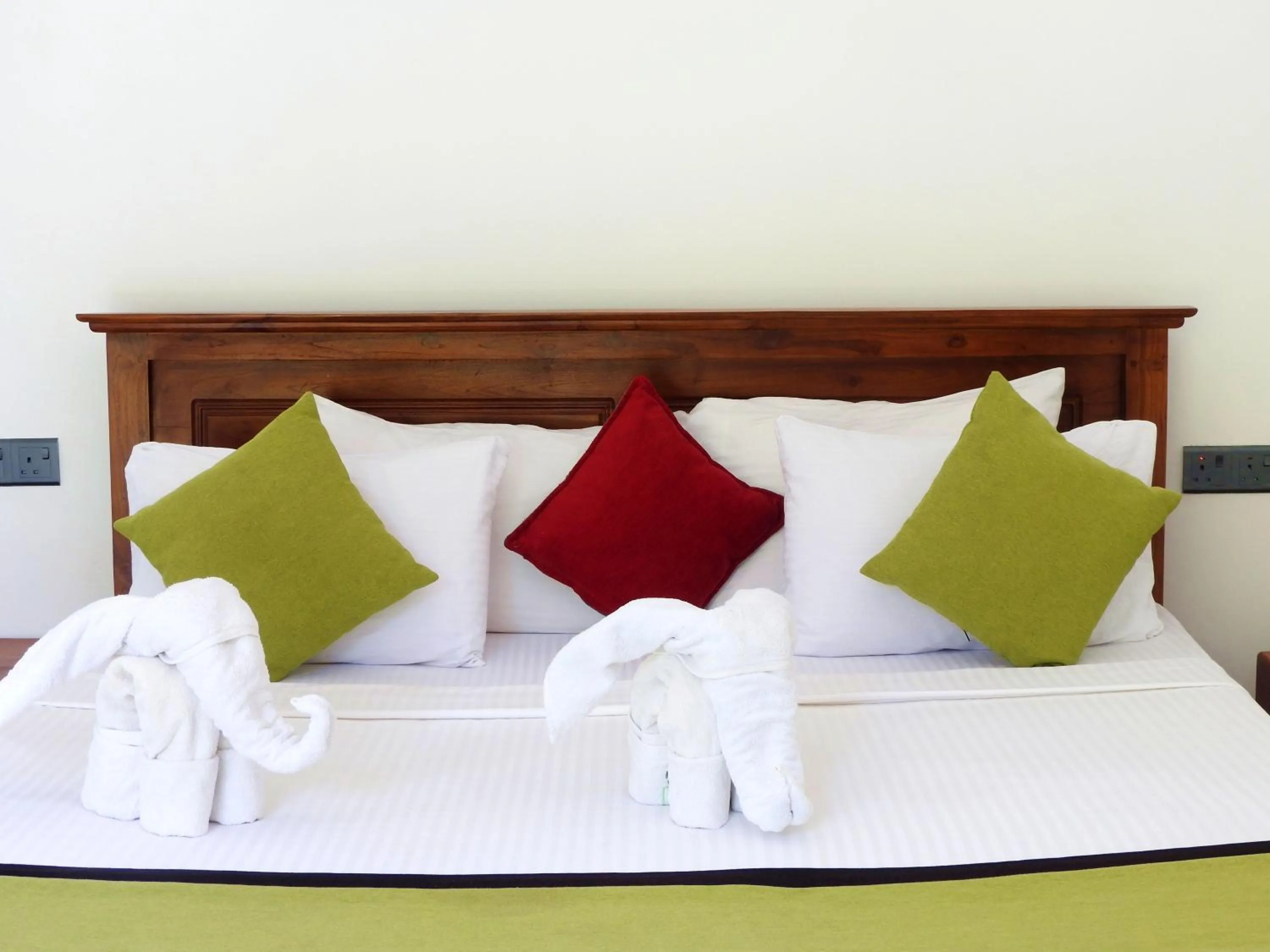 Bed in Green Heaven Resort Kandy