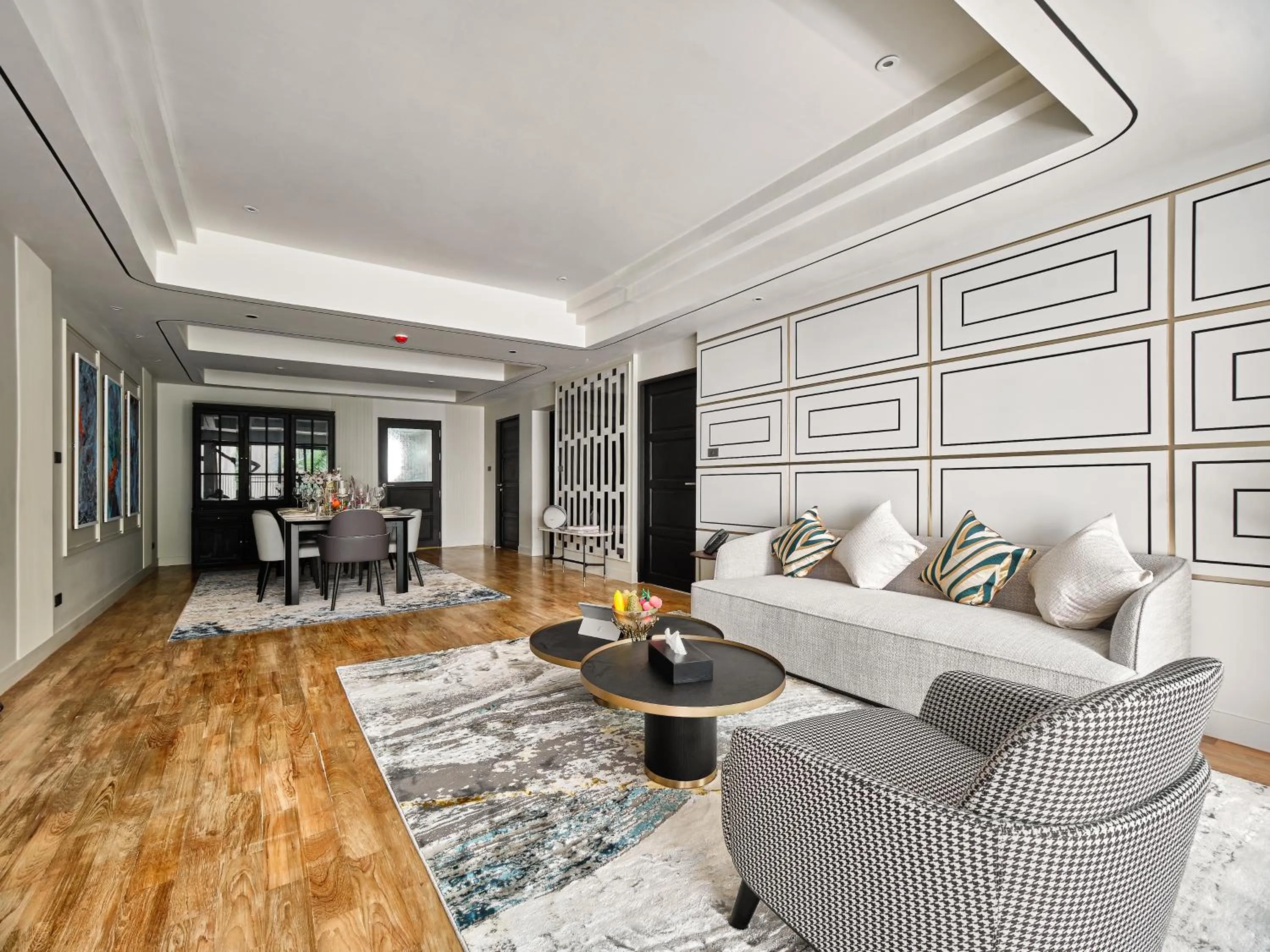 Living room in Floral Court Hotel & Residence Sukhumvit 13