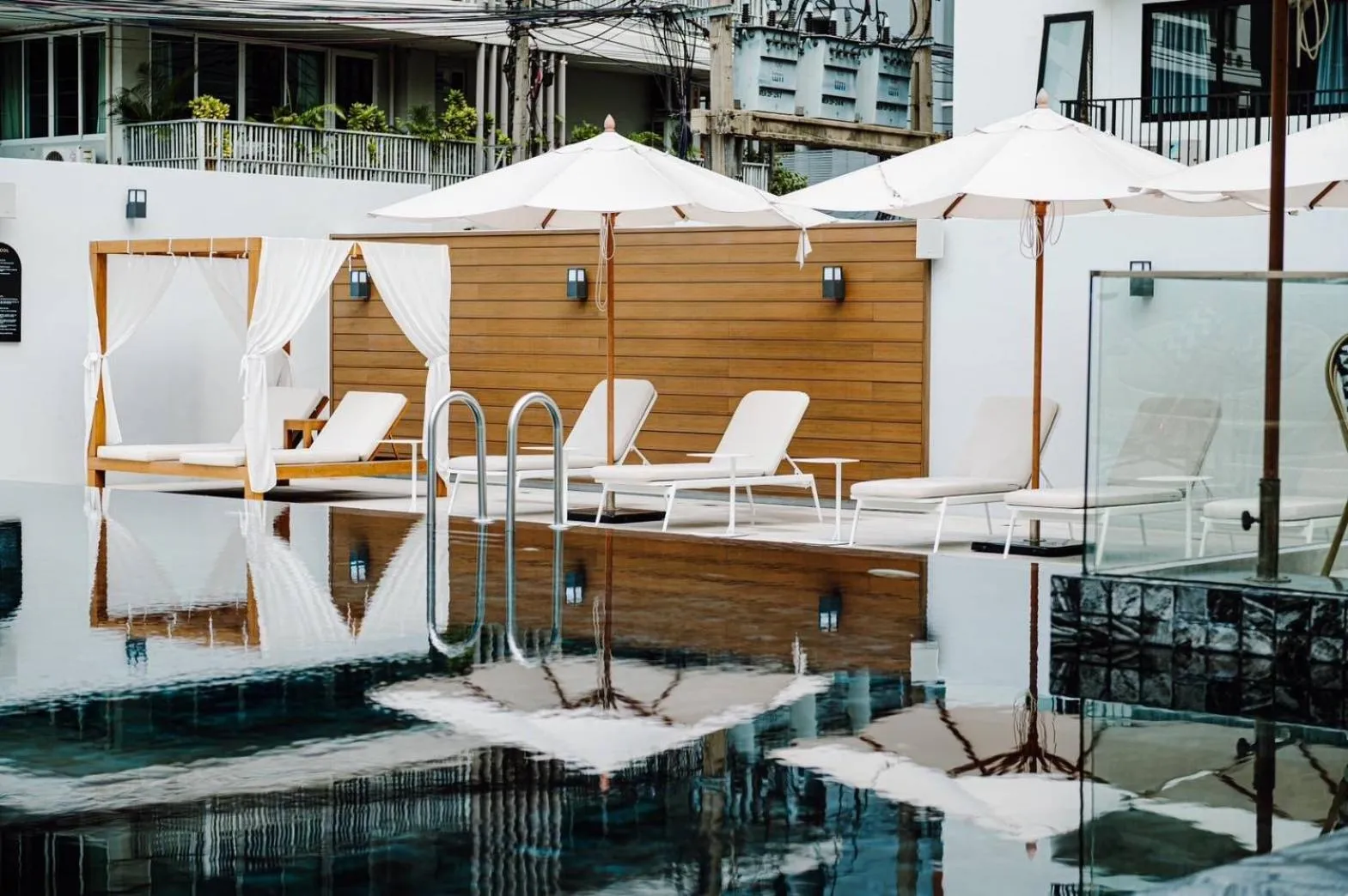 Pool view in Floral Court Hotel & Residence Sukhumvit 13