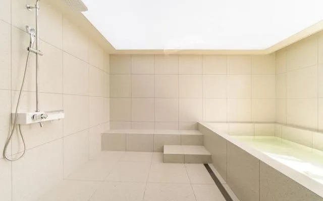 Bath in Hound Hotel Gijang Osiria