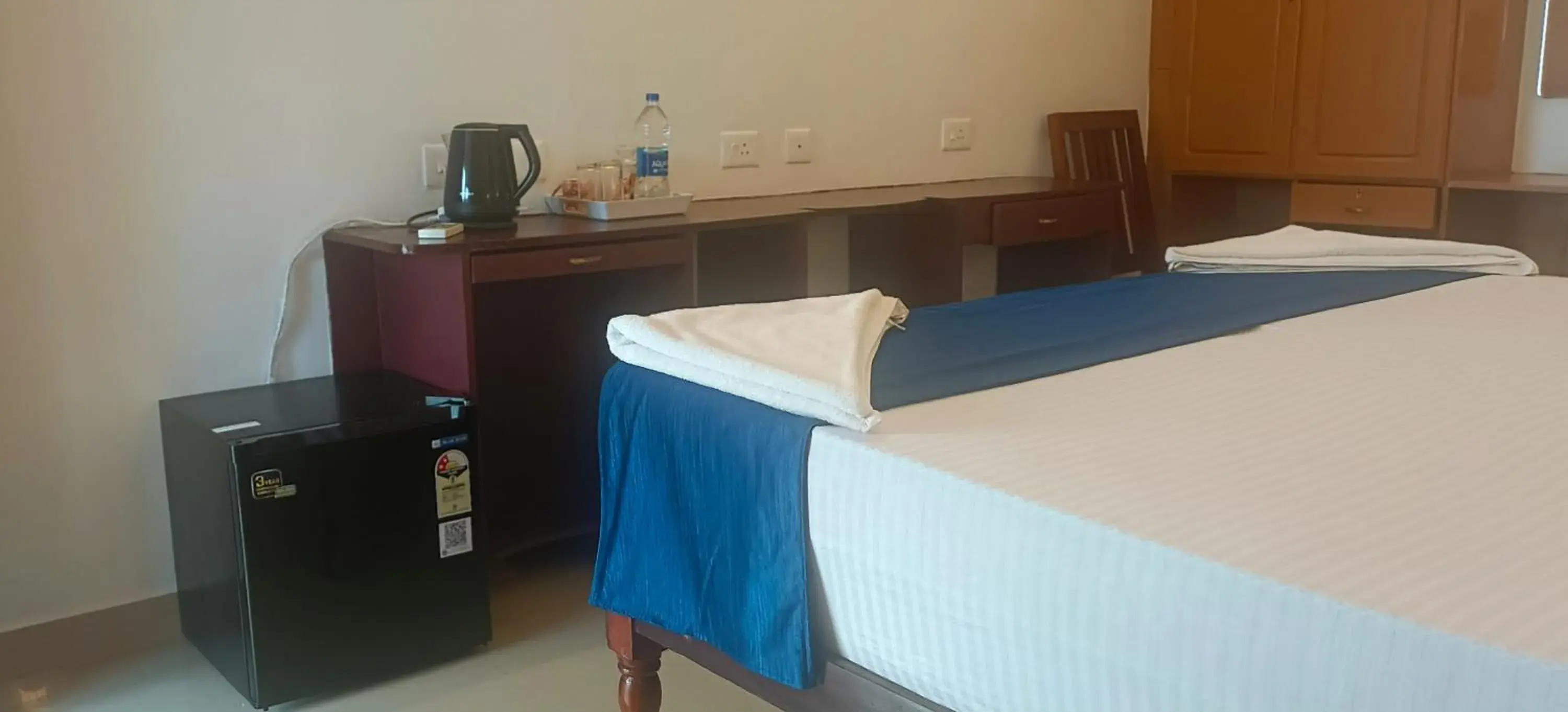 Bedroom, Bed in tippys beach resort Bedroom, Bed in tippys beach resort