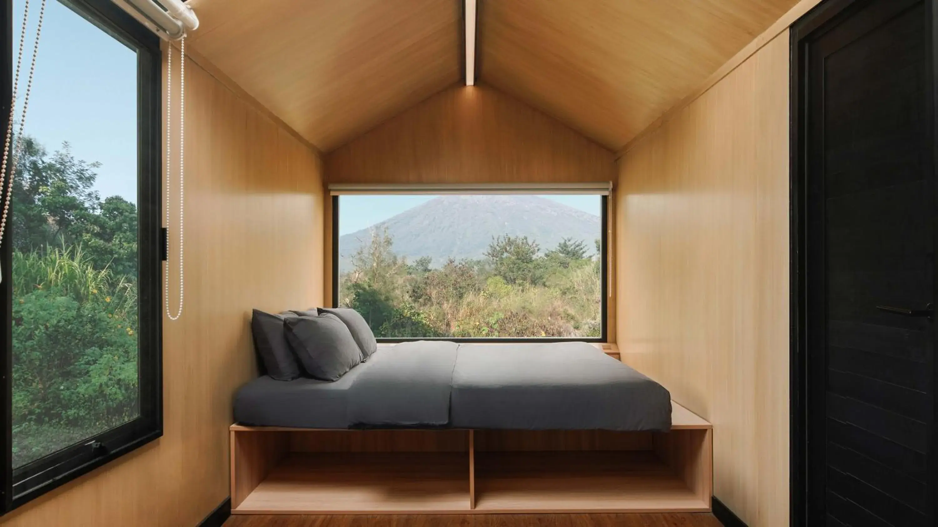 Bed in Bobocabin Gunung Rinjani, Lombok Bed in Bobocabin Gunung Rinjani, Lombok