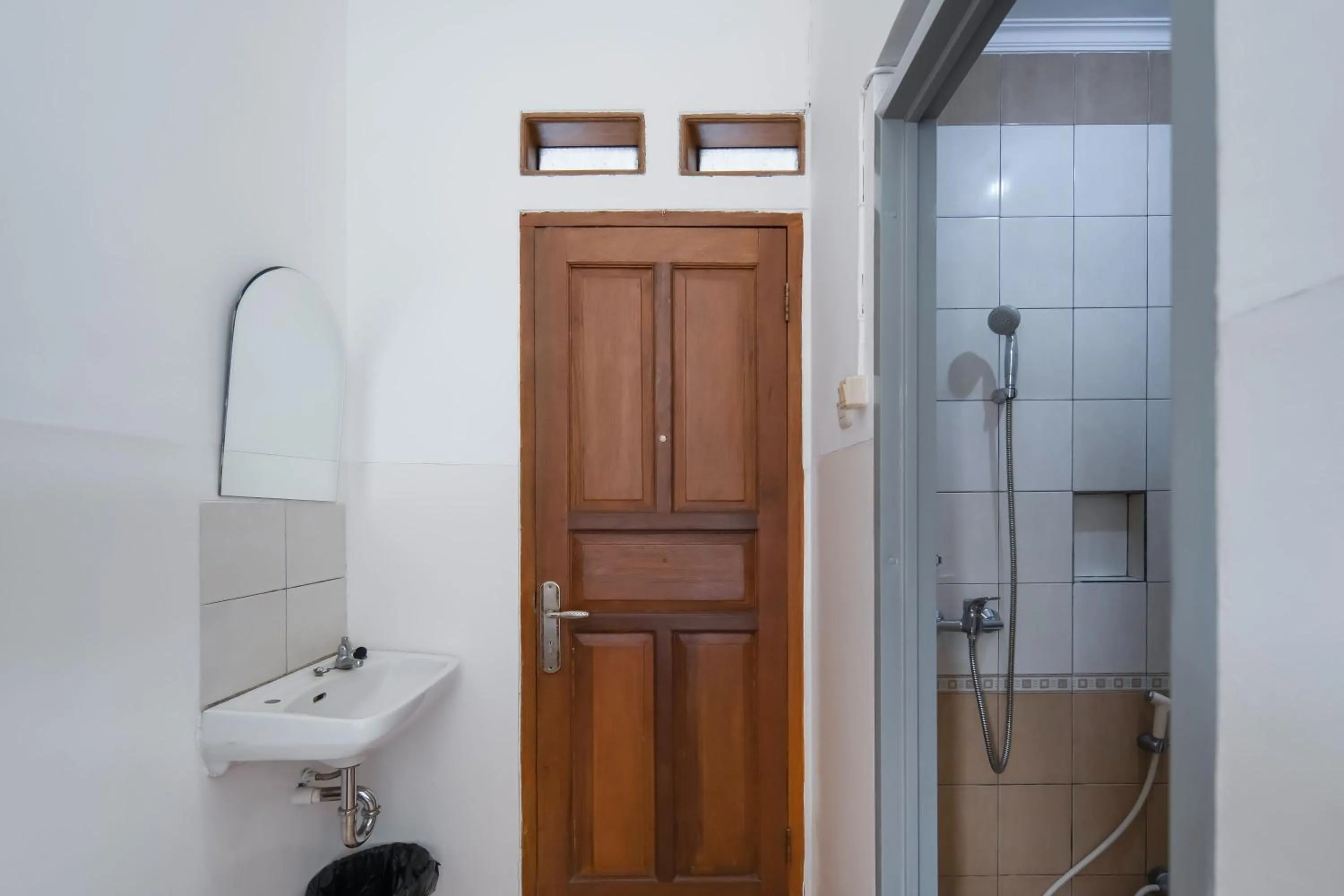 Bathroom in Cove Horizone