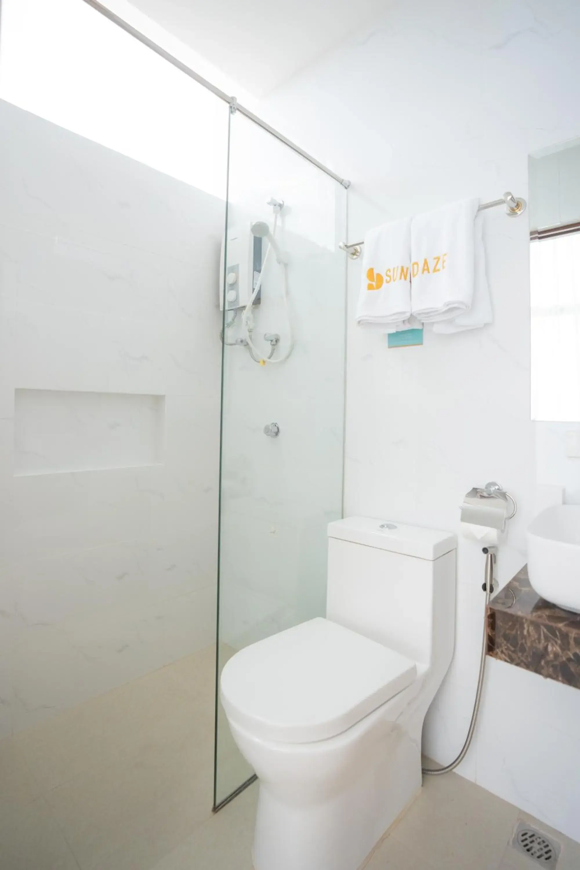 Standard Double Room in Sundaze Dormitel Standard Double Room in Sundaze Dormitel