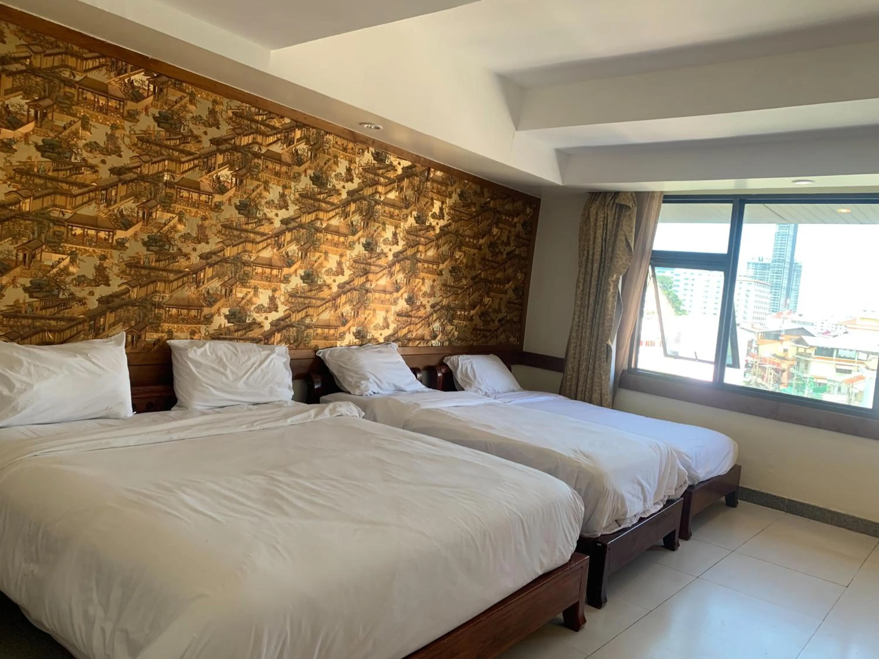 Photo of the whole room, Bed in Class Boutique Hotel