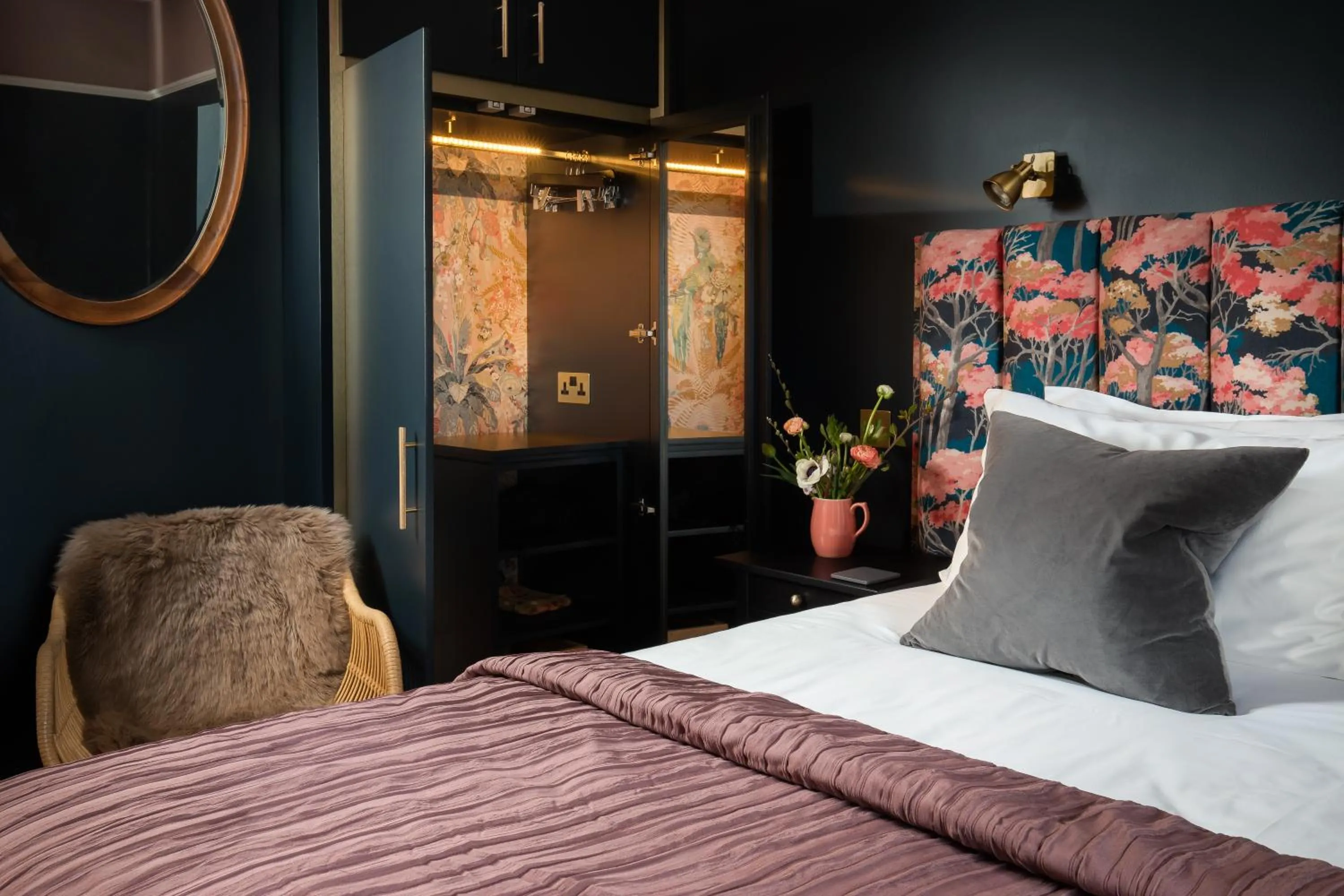 Bedroom in Dorset House