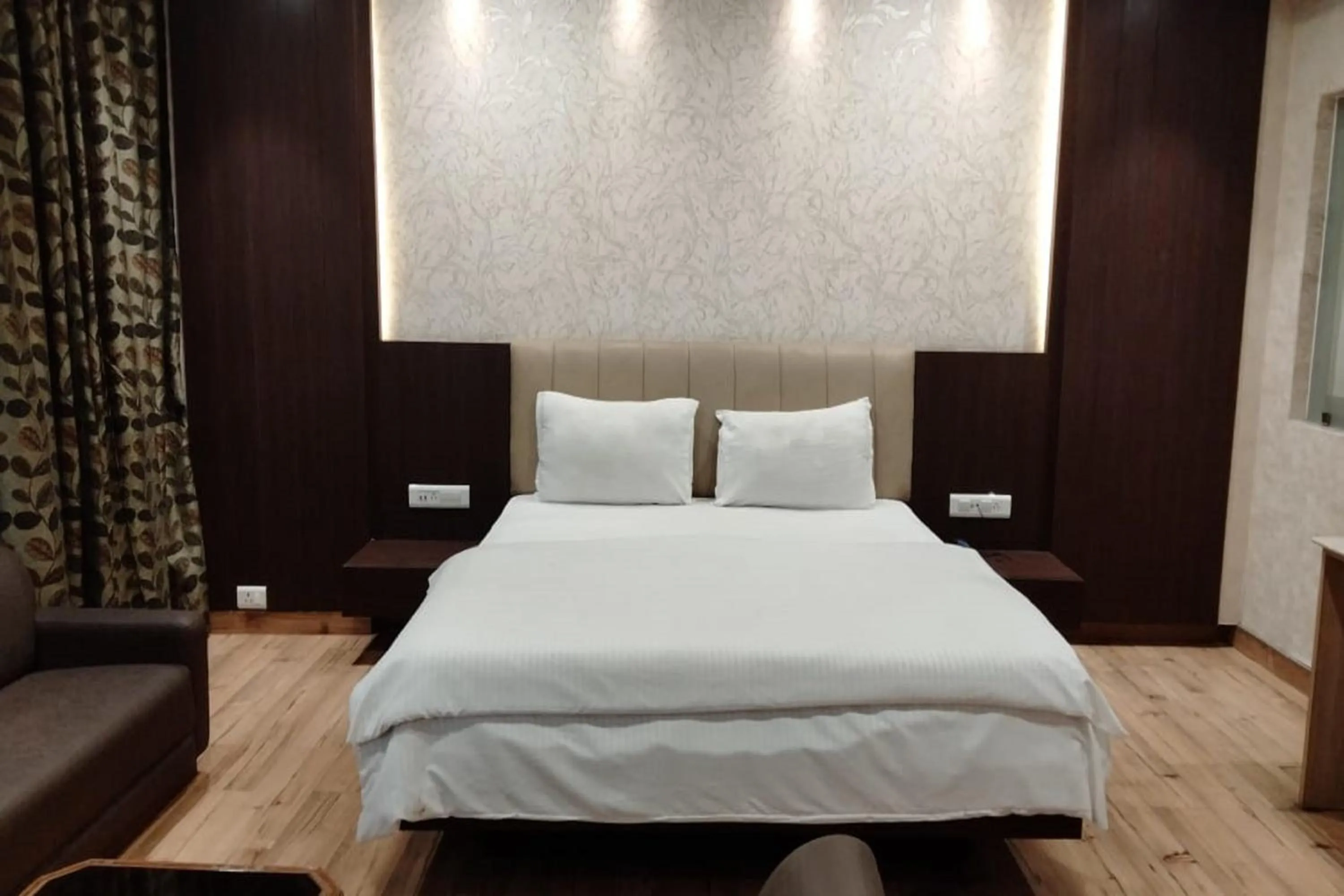 Bedroom, Bed in Hotel Park Regency