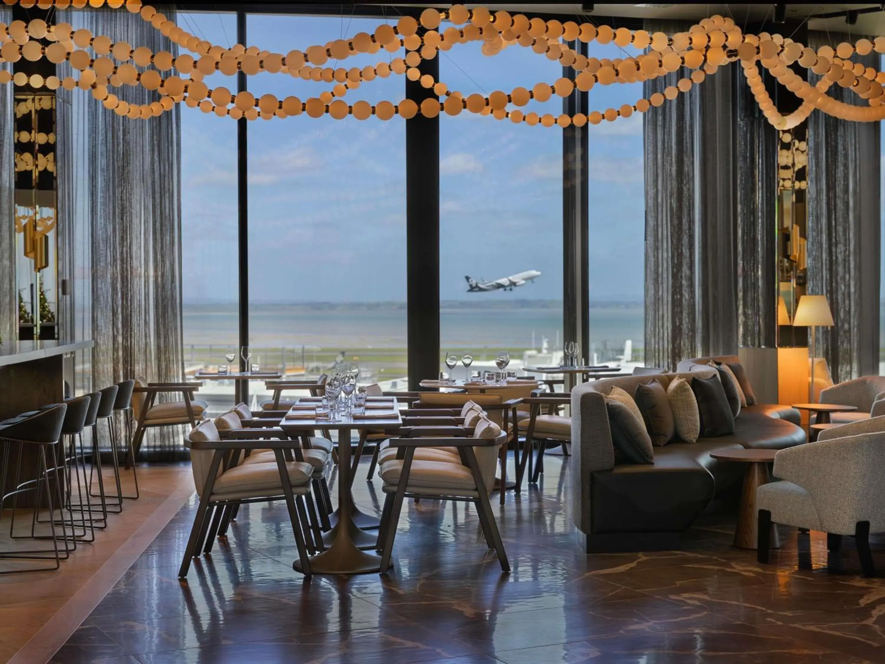 Restaurant/places to eat in Pullman Auckland Airport Restaurant/places to eat in Pullman Auckland Airport