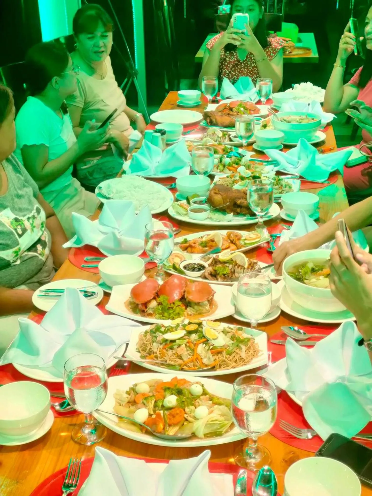 Restaurant/places to eat in The Marc Vannelli Oslob