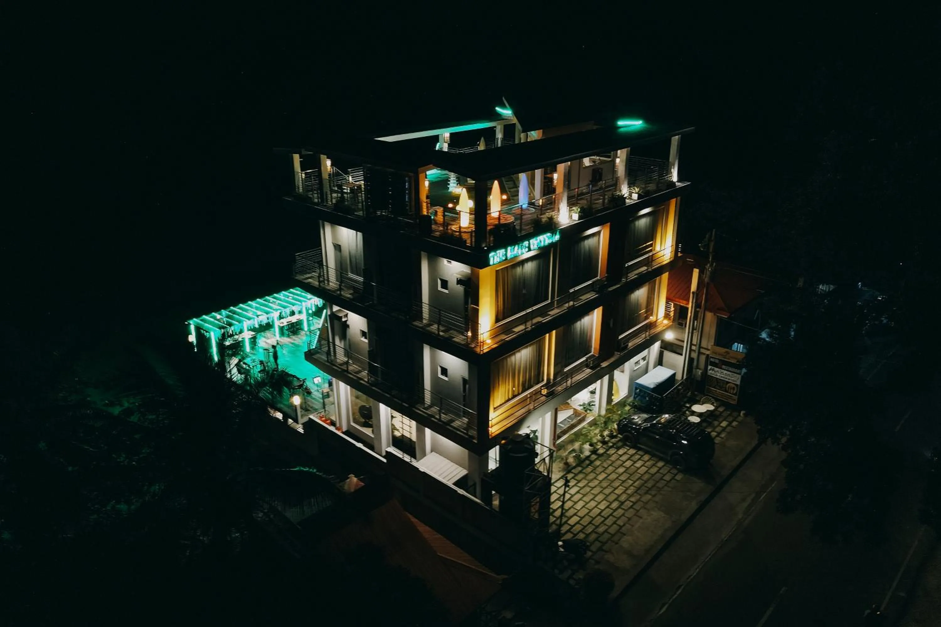 The Marc Vannelli Oslob