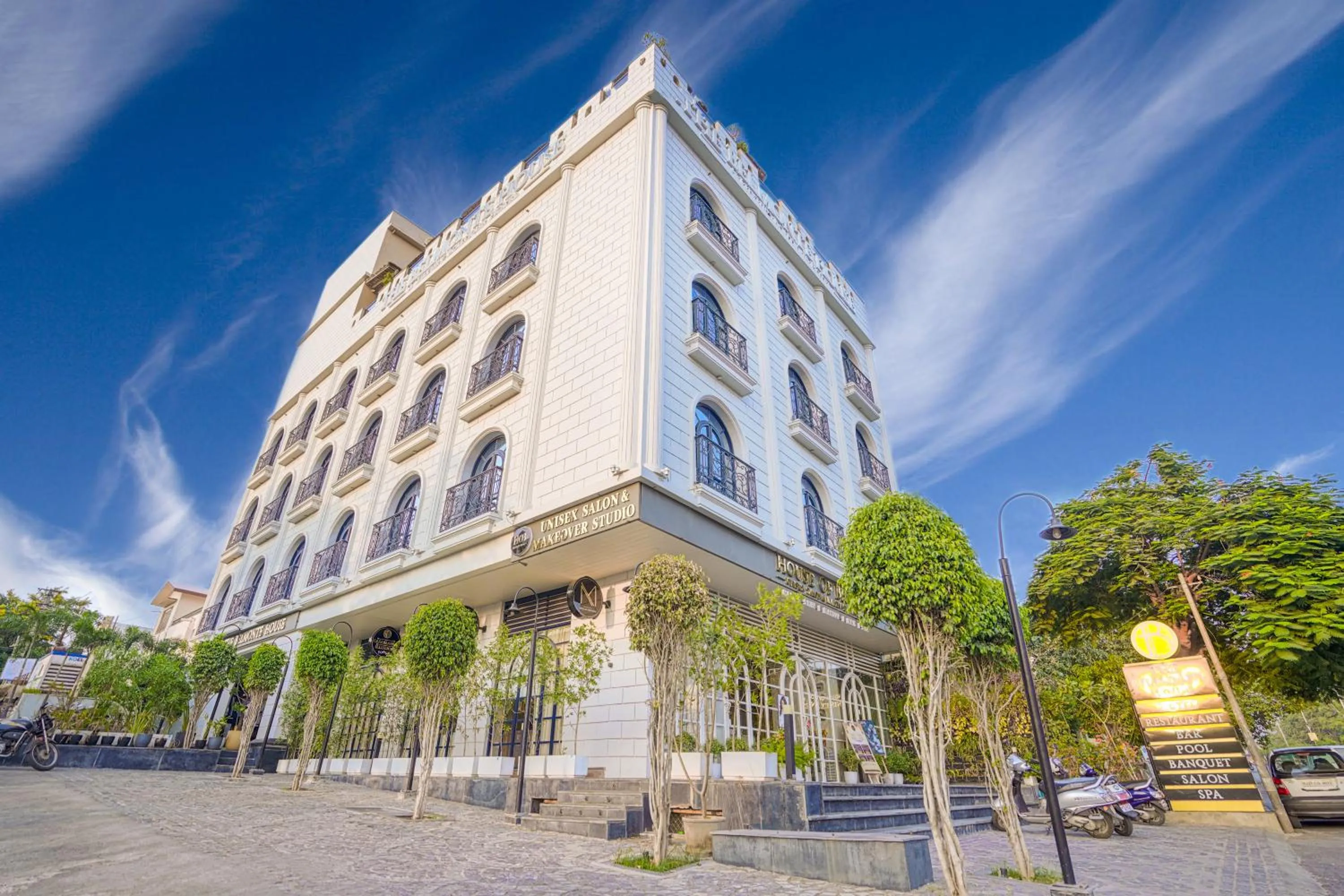 Property building in The Belmonte House By Levelup