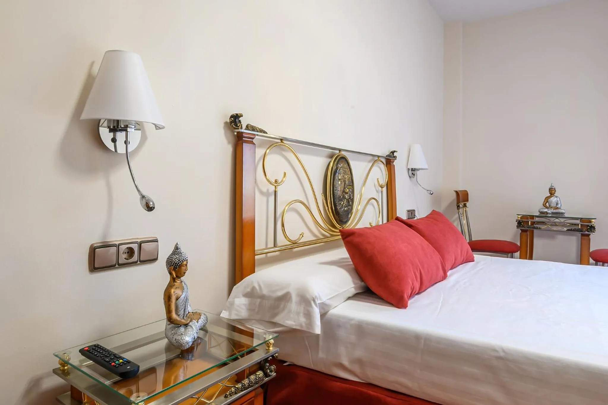 Bed in Hotel H28 Camas