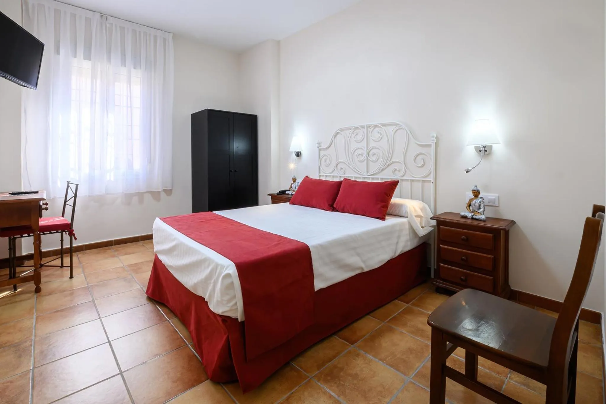 Bed in Hotel H28 Camas