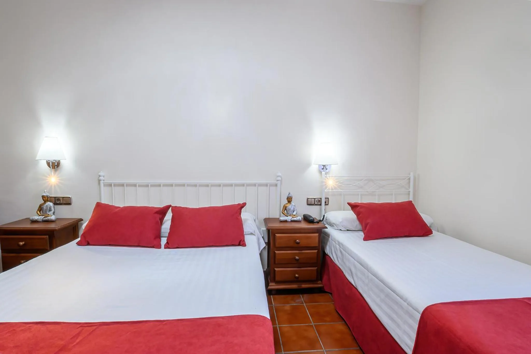 Bed in Hotel H28 Camas