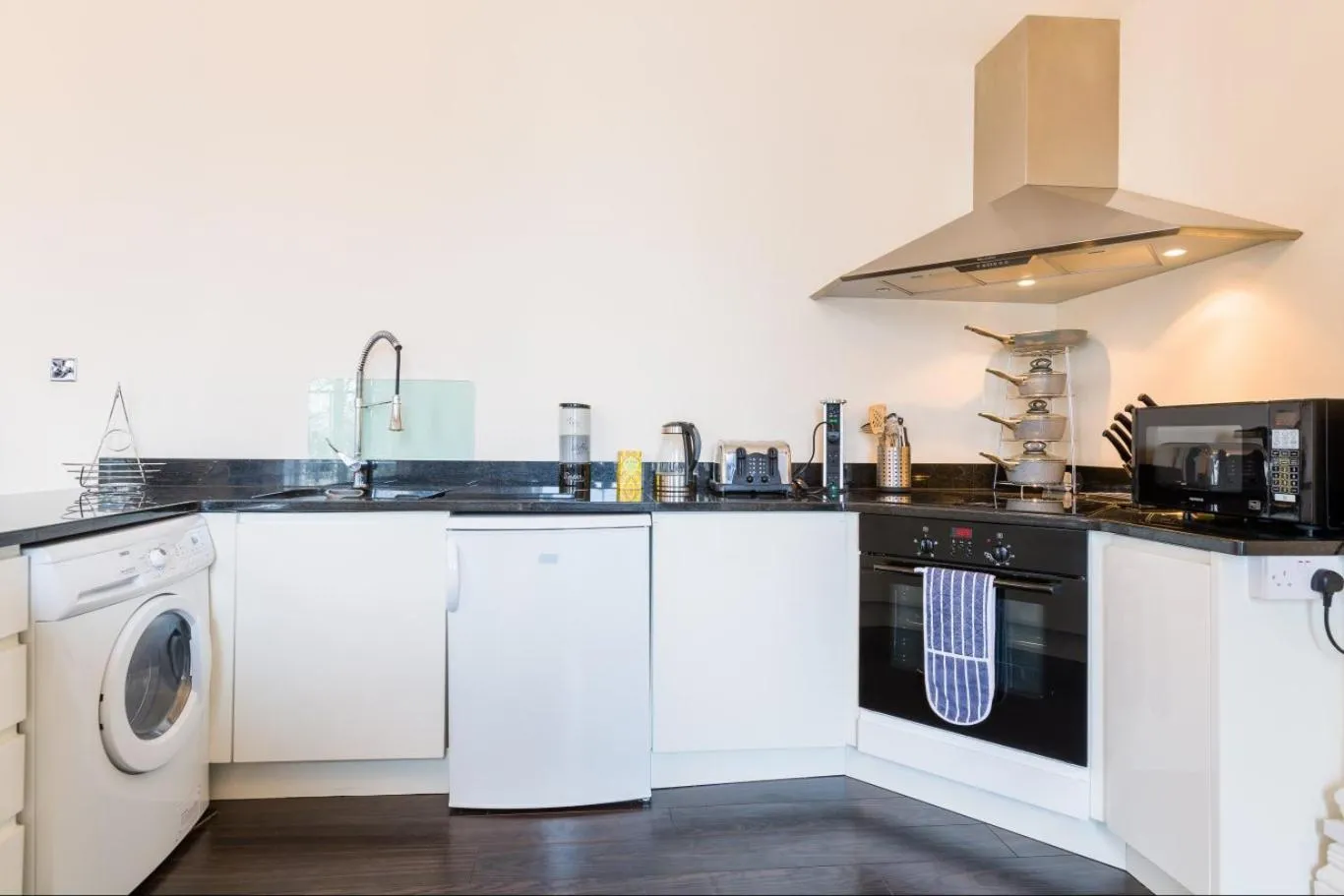 Croft House - By Luxury Apartments