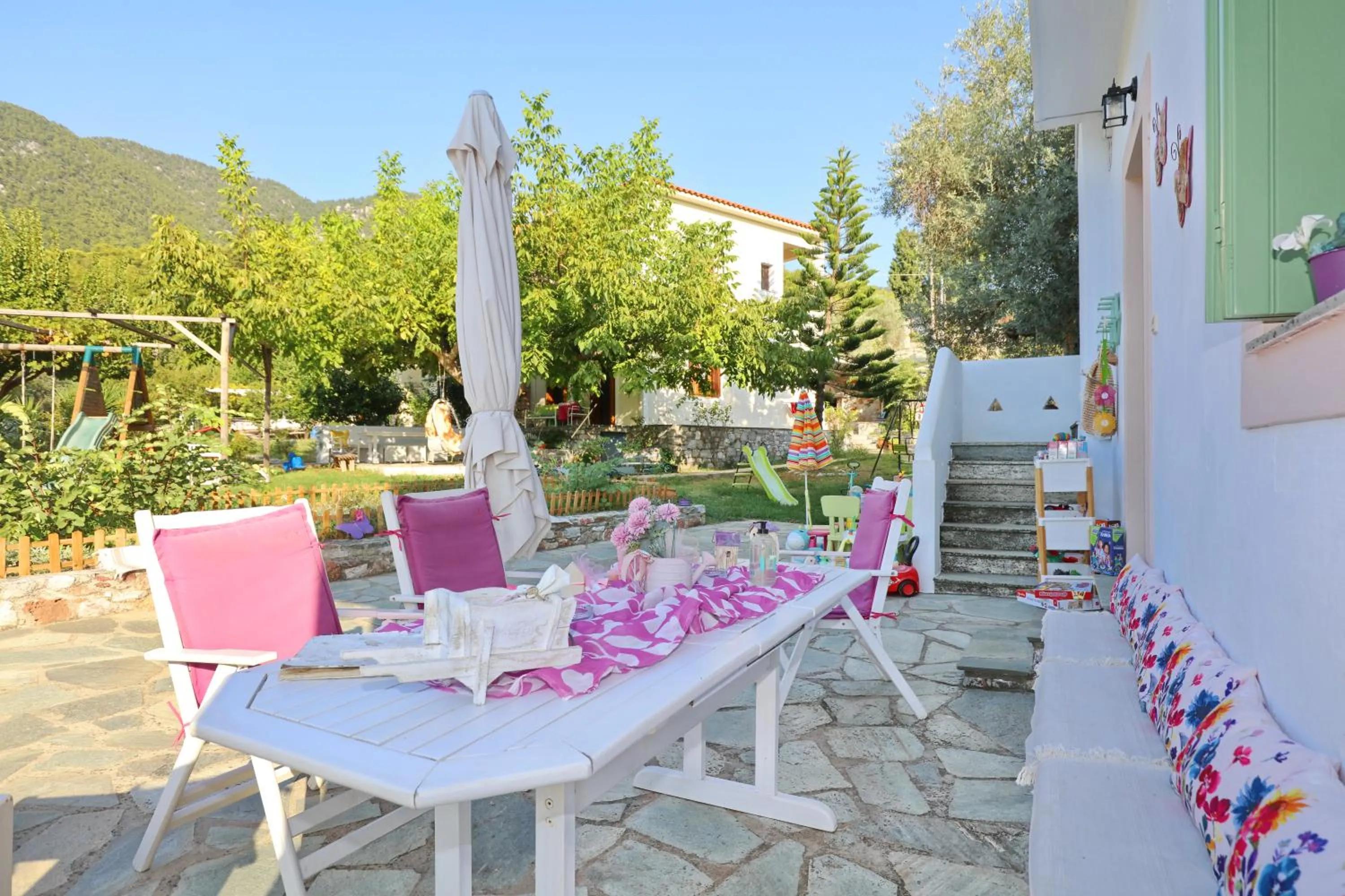 Evaggelia Studios